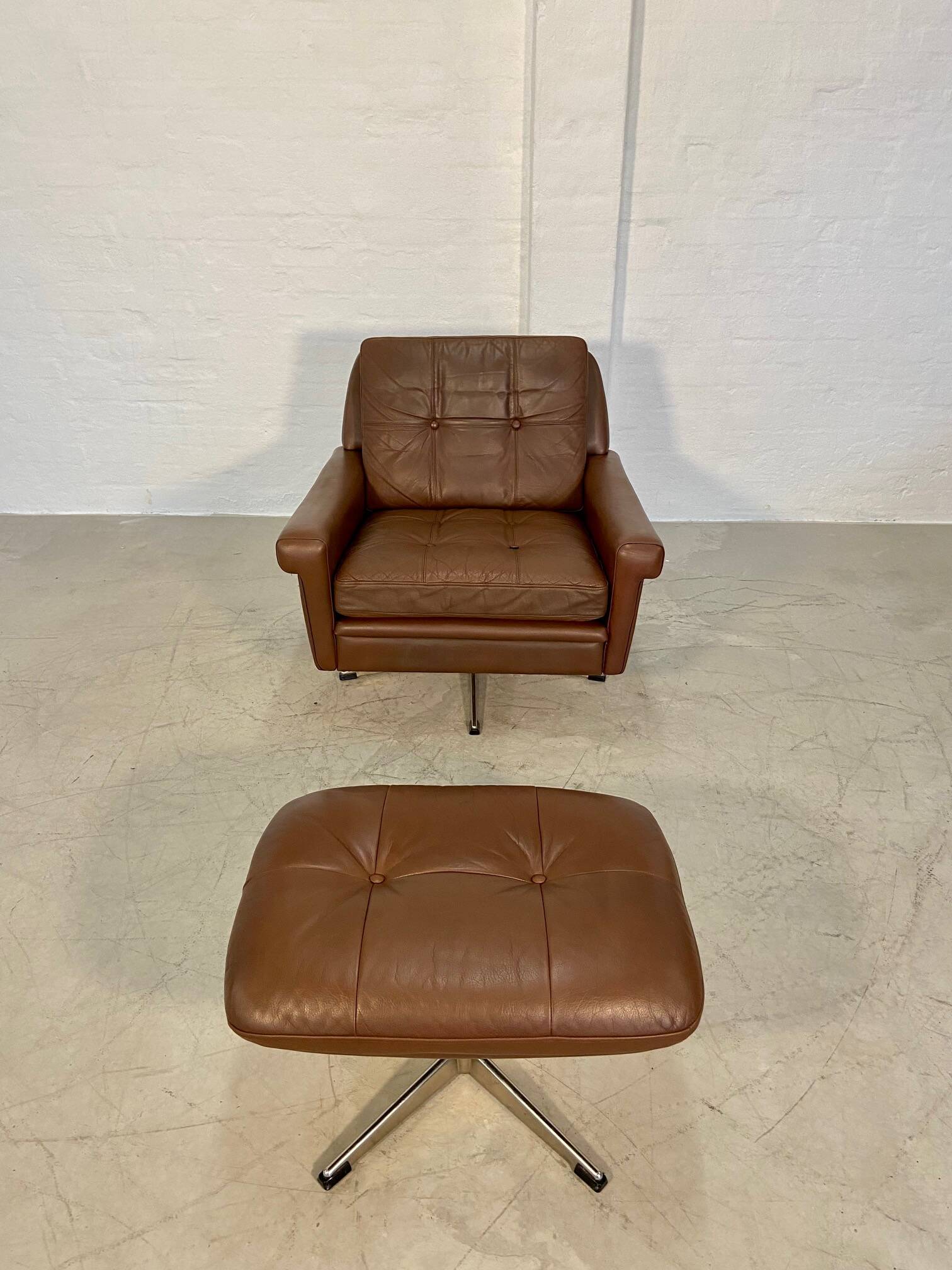 Vintage danish retro mid-century svend skipper brown leather chair & stool 60s