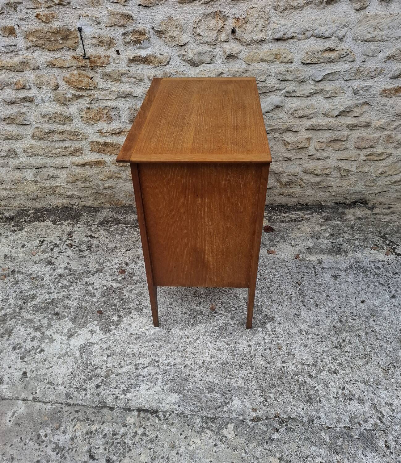 Vintage chest of drawers