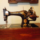 Singer sewing machine, portable, manual - Years 1926/1927