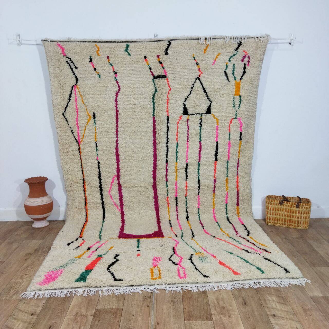 Handmade wool Berber rug 290x190 cm