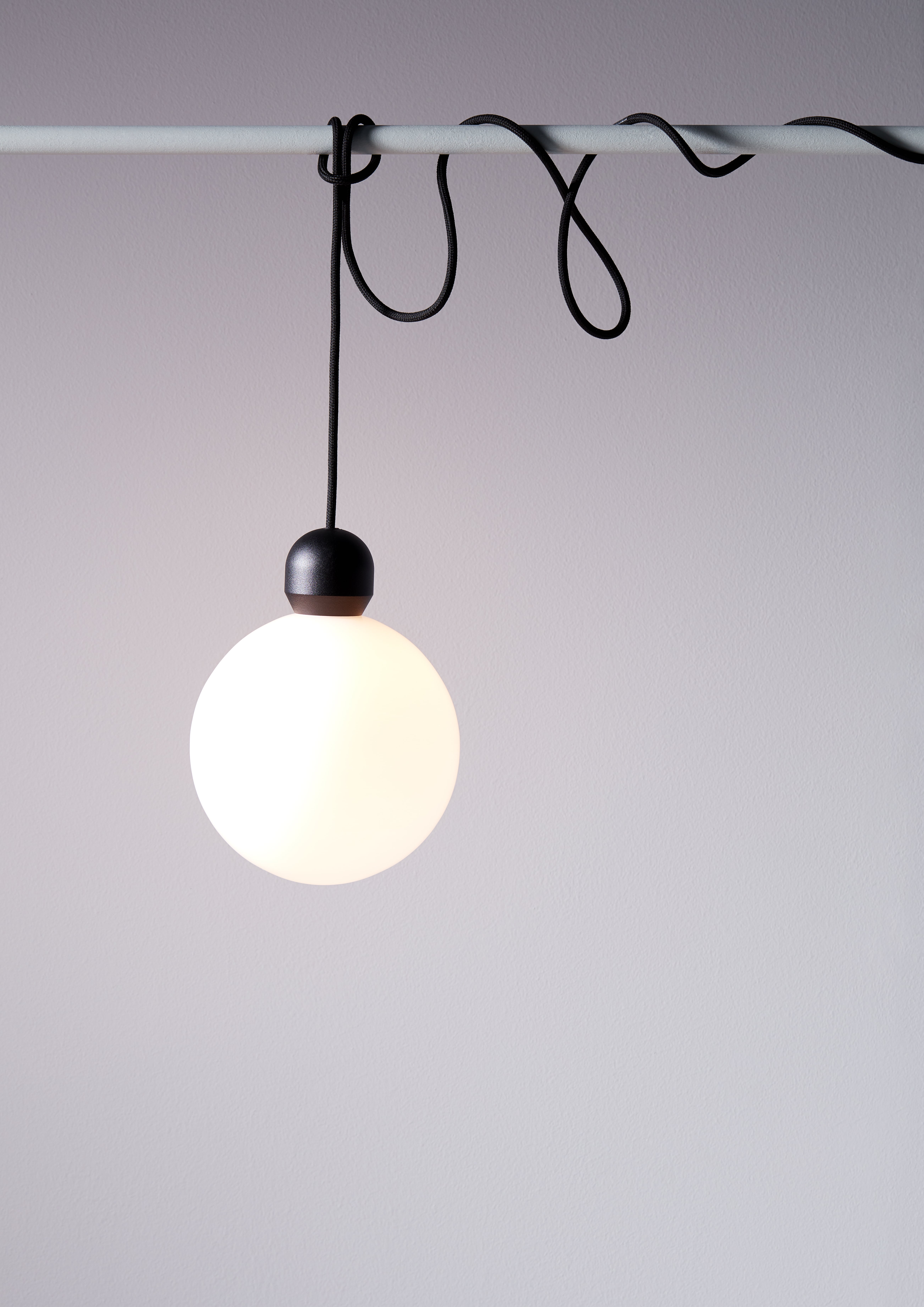 Pendant lamp atom black structure ⌀20cm belid