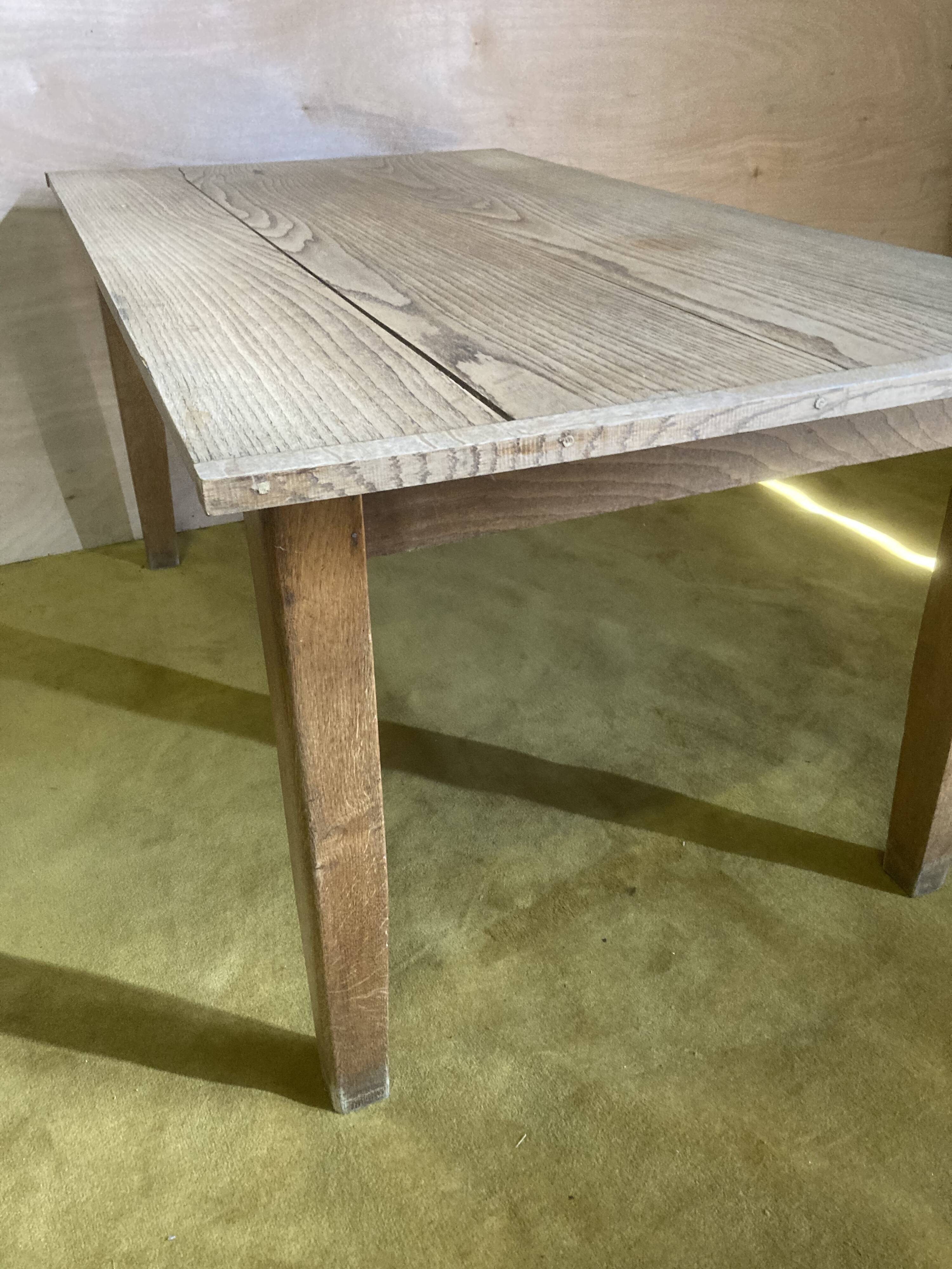 Table de campagne chêne