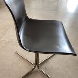 Set of 2 leather chairs on chrome steel base
