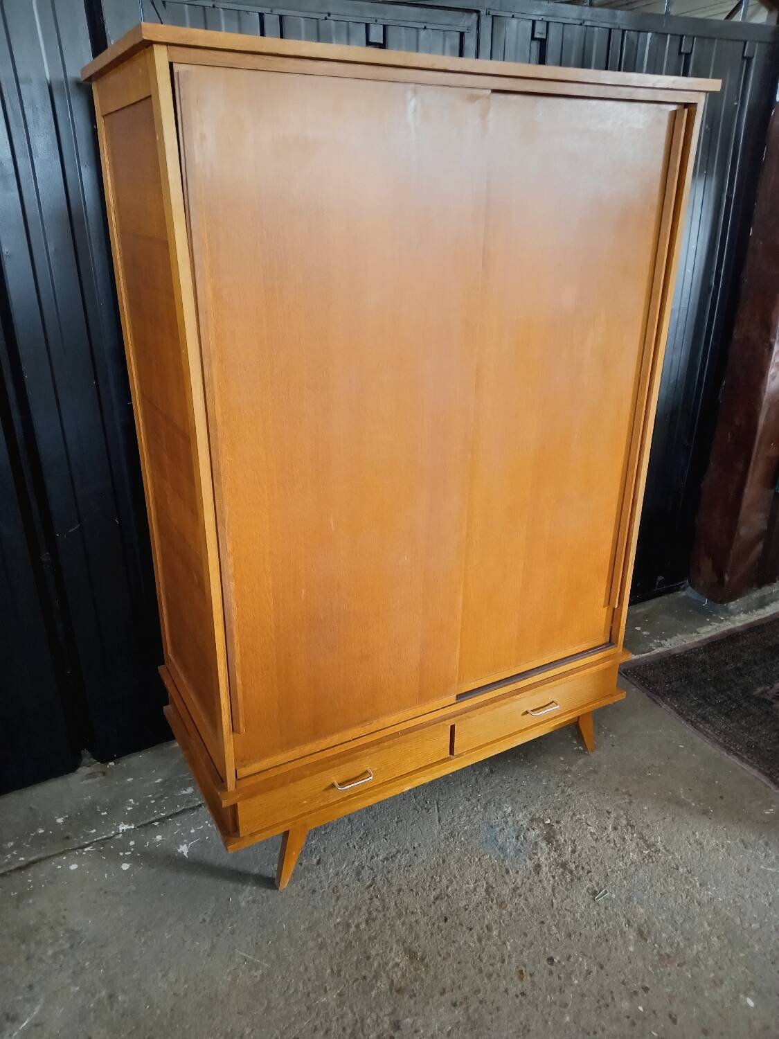 Vintage wardrobe compass feet sliding doors