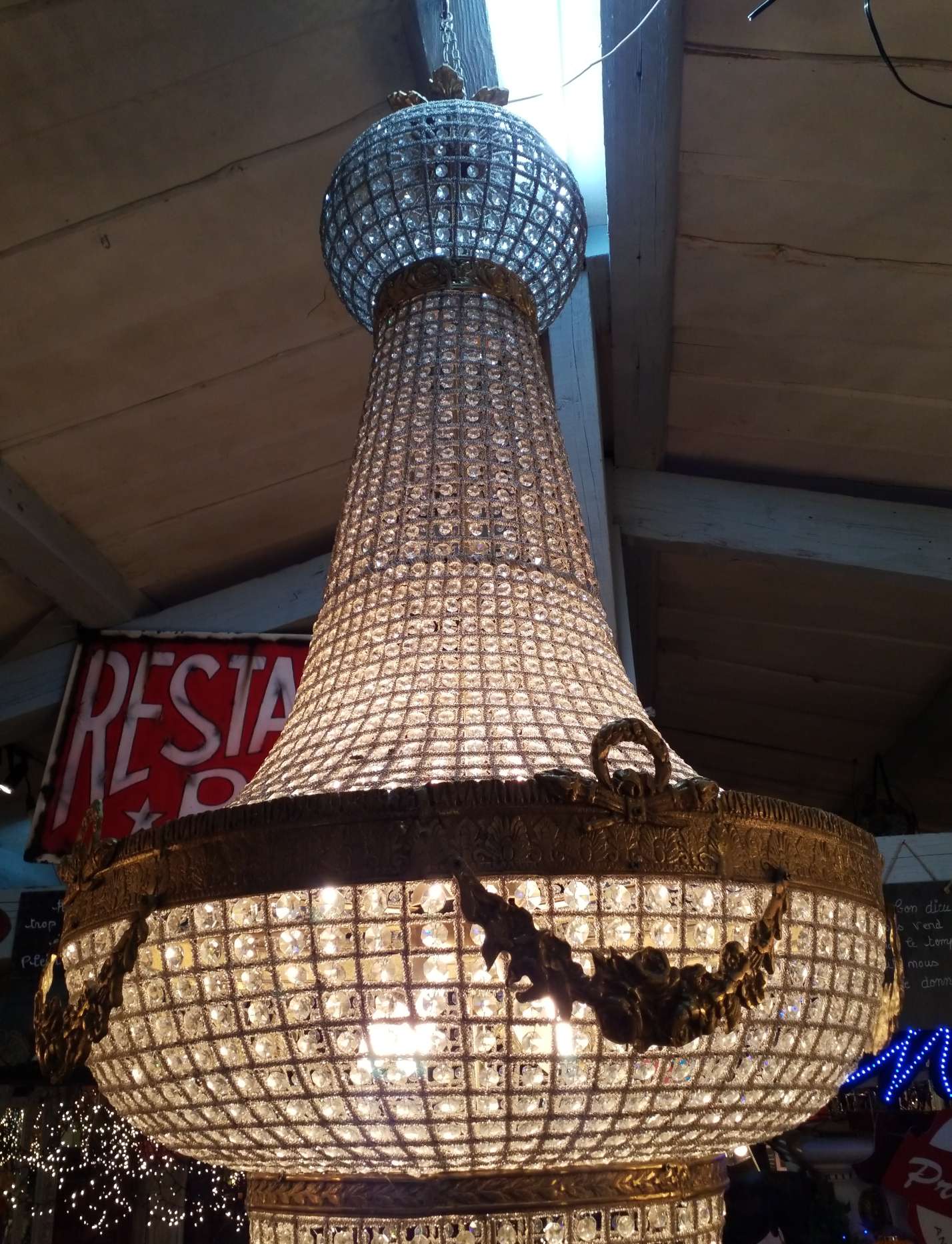 Lustre