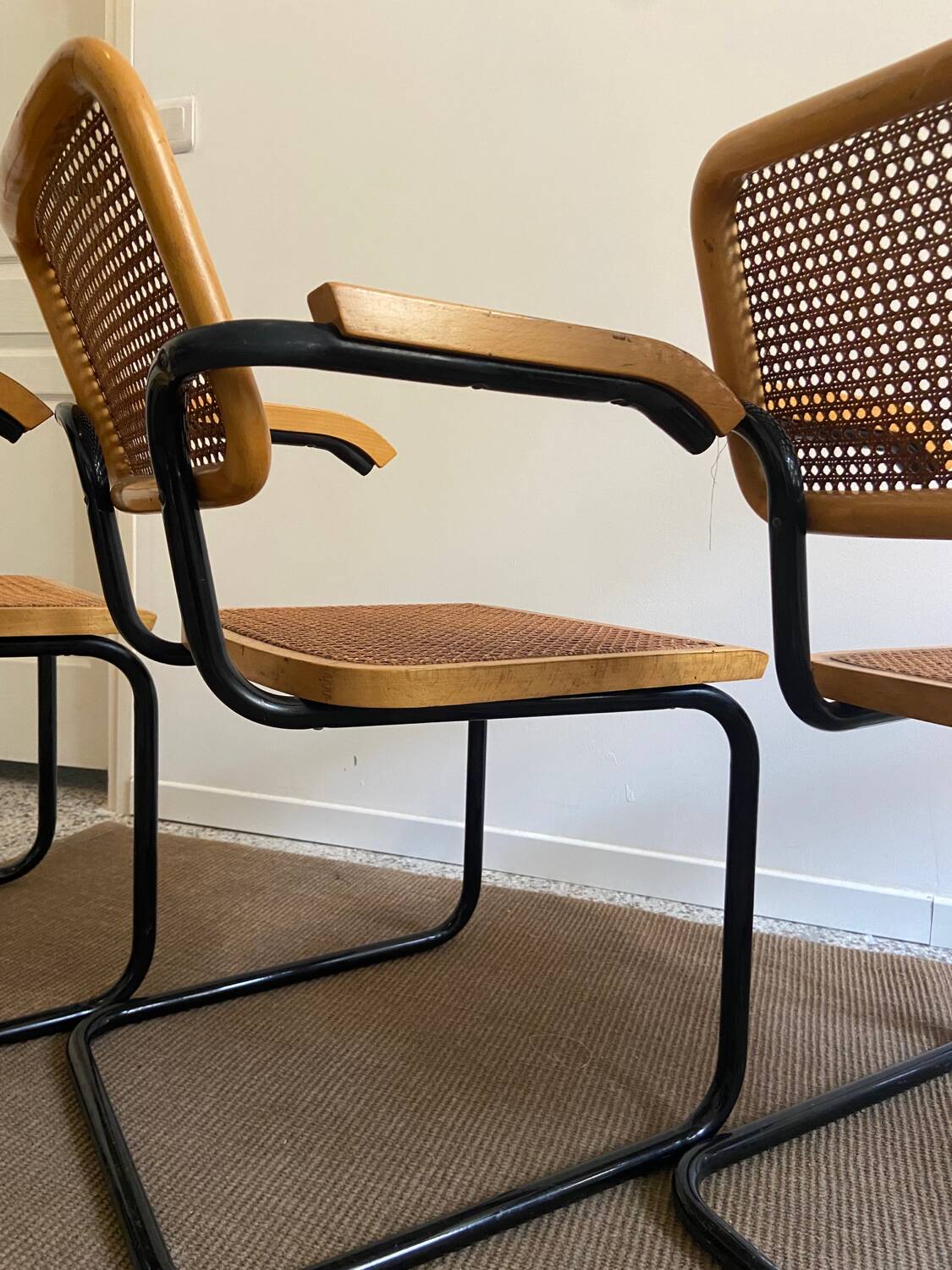 Fauteuils f62 Cesca par Marcel Breuer