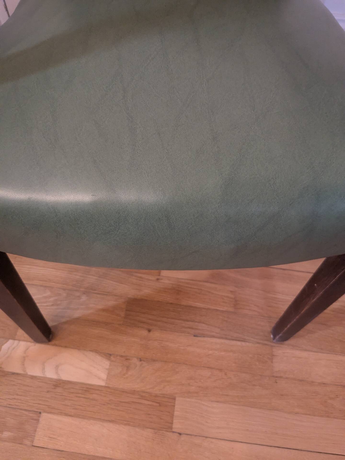 Bridge armchair