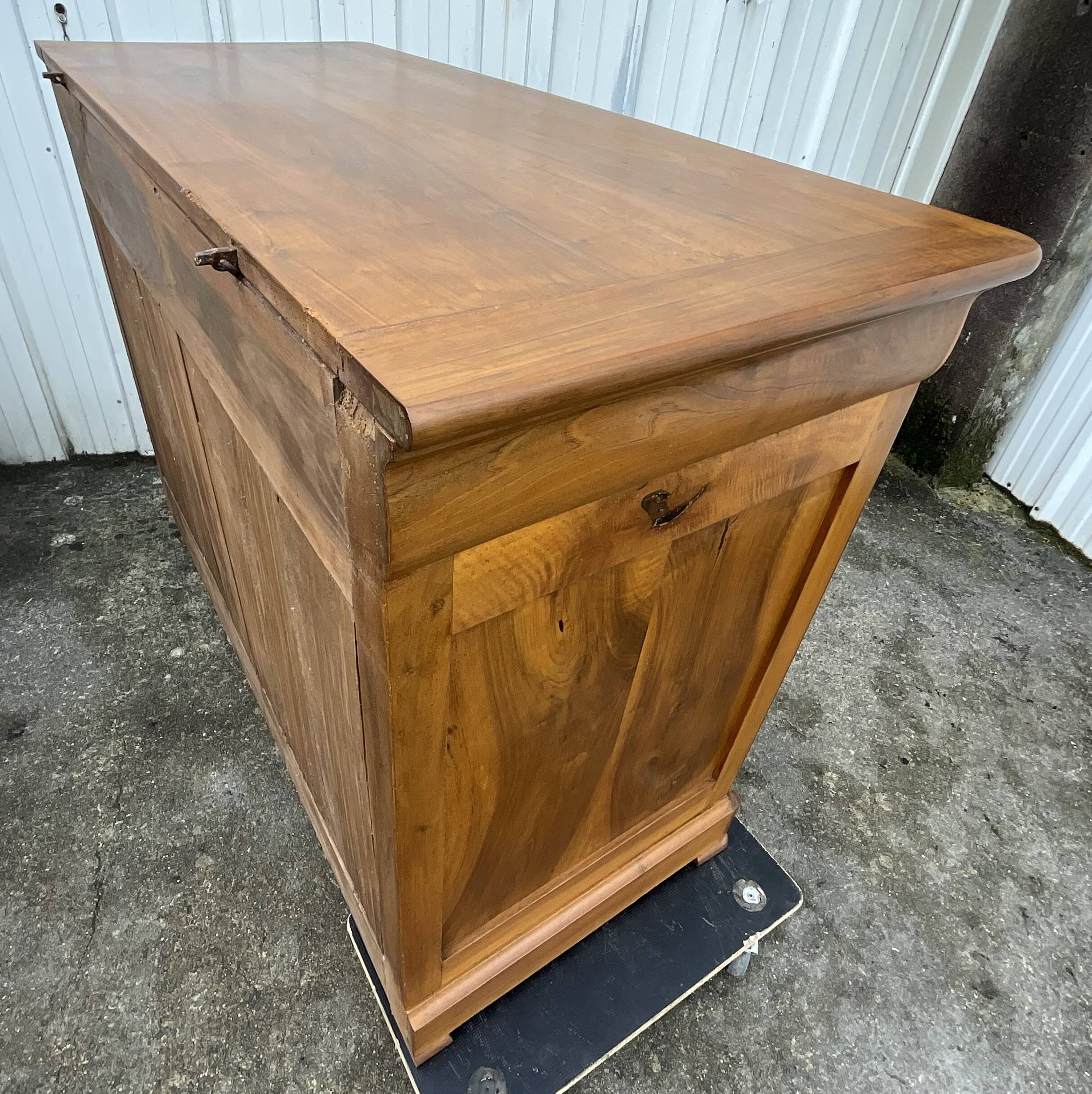 Sideboard and chest in burr walnut, late 19th century, Louis Philippe