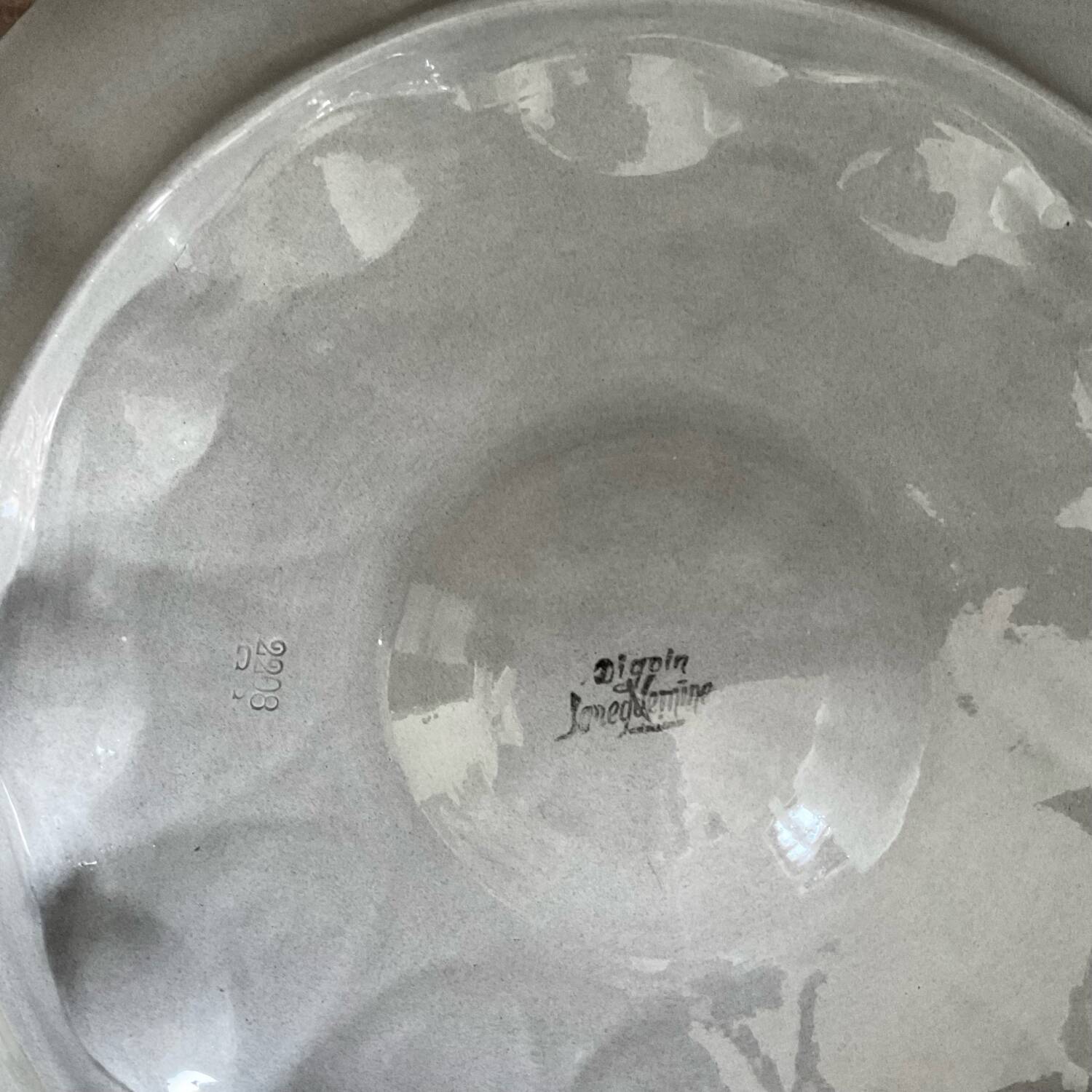 Digoin Sarreguemines France oyster dish in gray slip
