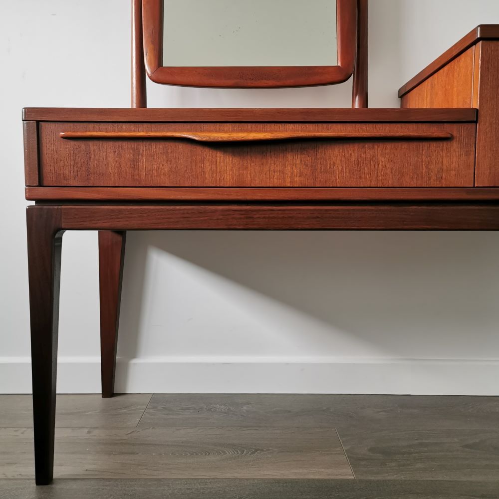 Mid-centuy teak hairdresser