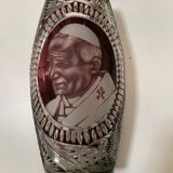 Crystal vase with effigy of Pope John Paul II