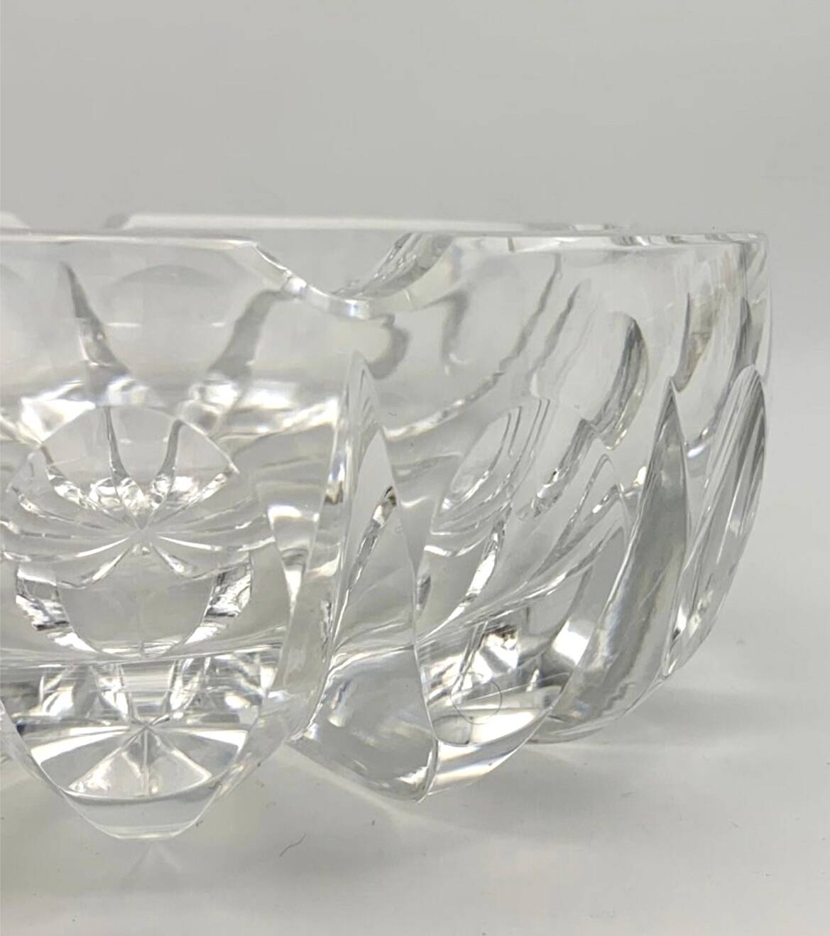 Vintage Saint Louis crystal ashtray, Ambassador model