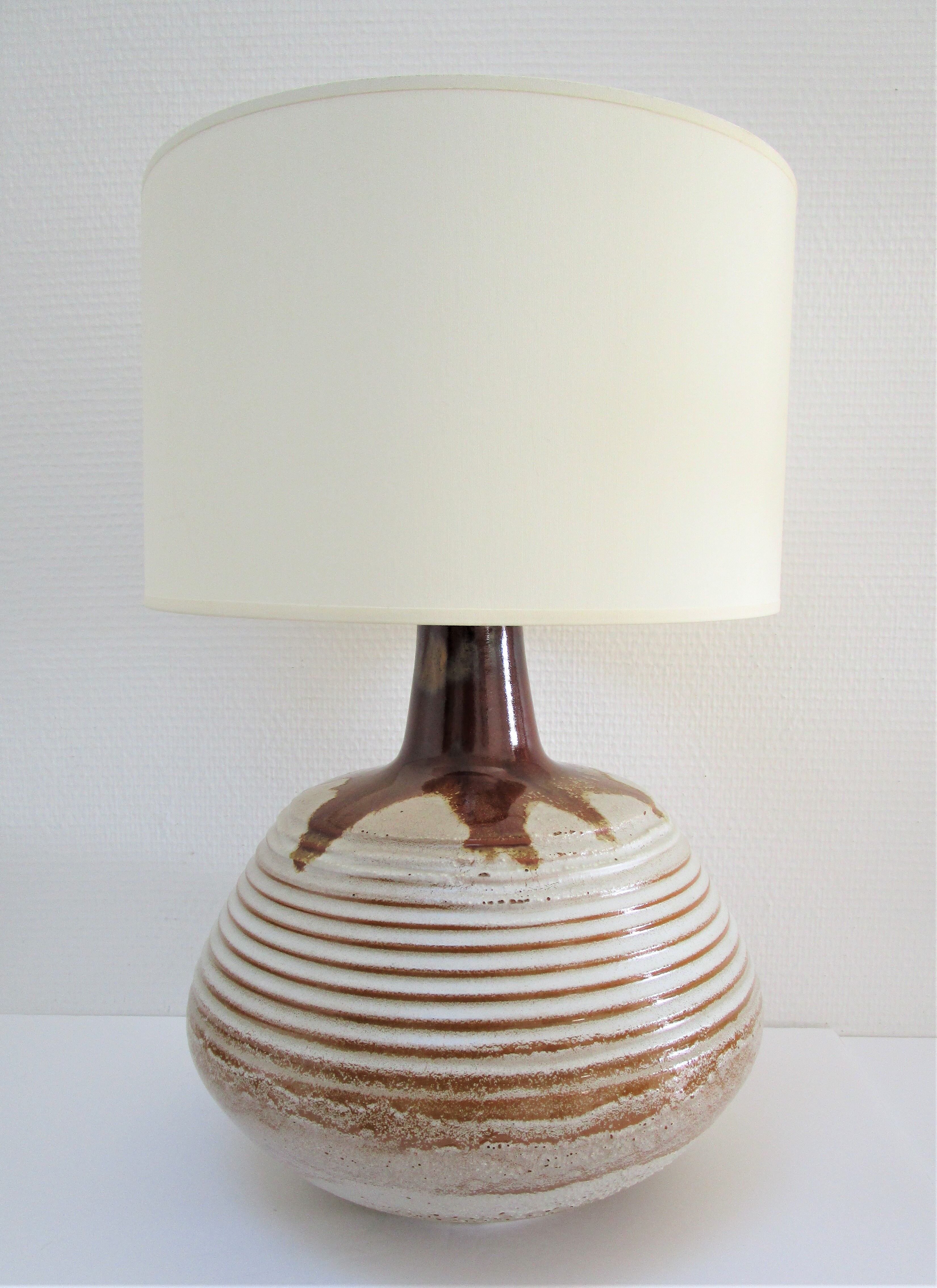 Italian ceramic lamp foot 70s