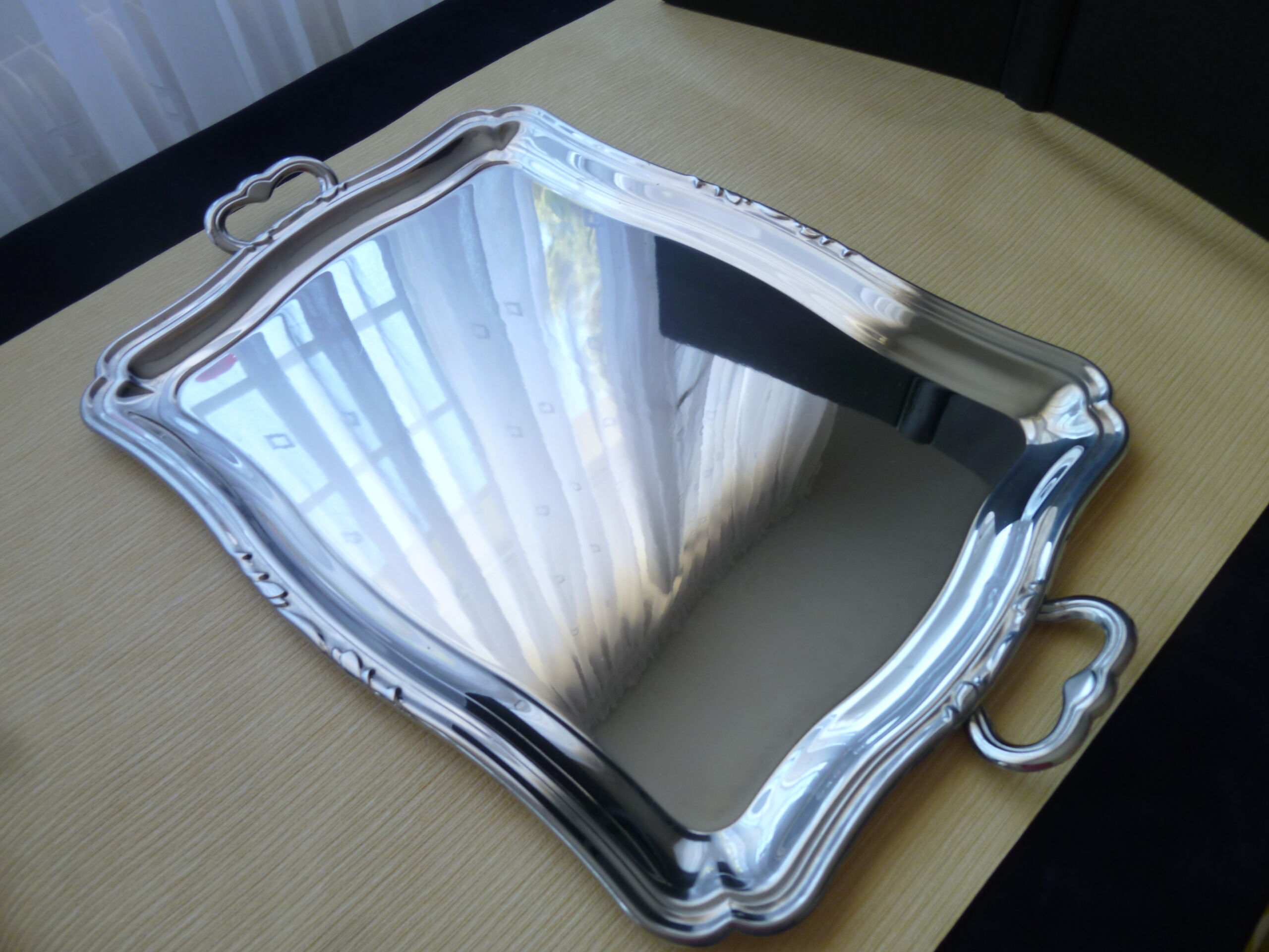 Stainless service tray 18/10 th 44.5 x 32.5 cm