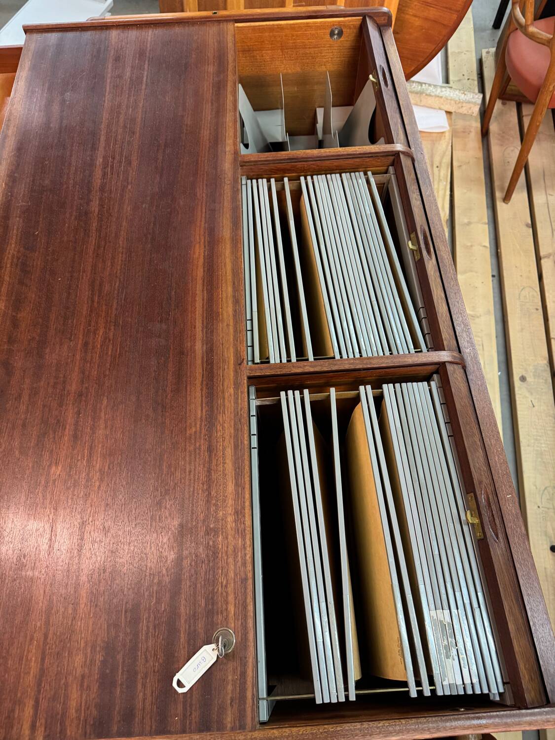 Bureau par Clausen & Maerus pour Eden Rotterdam, années 1960