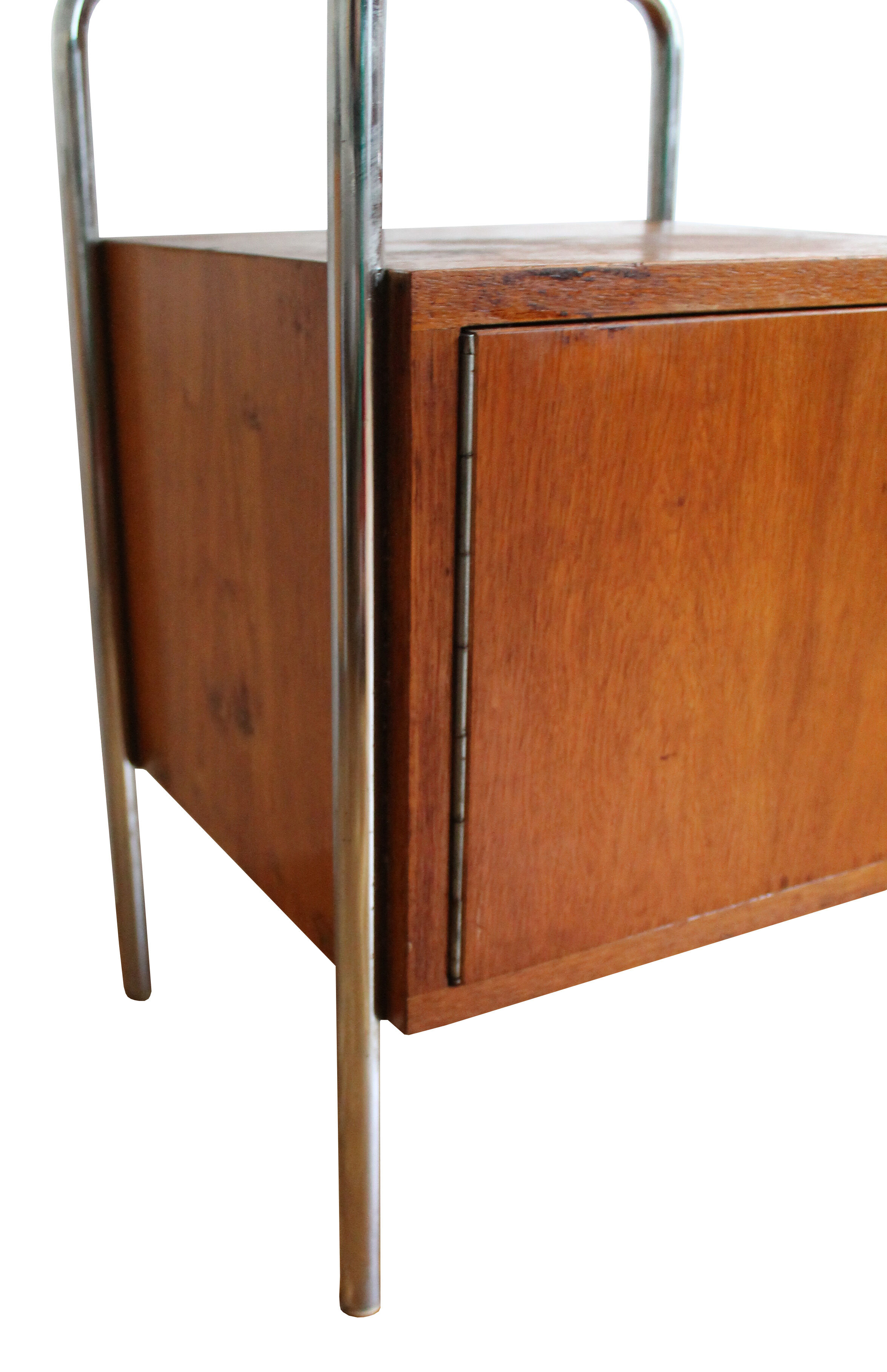 Table de chevet moderniste par Mucke Melder