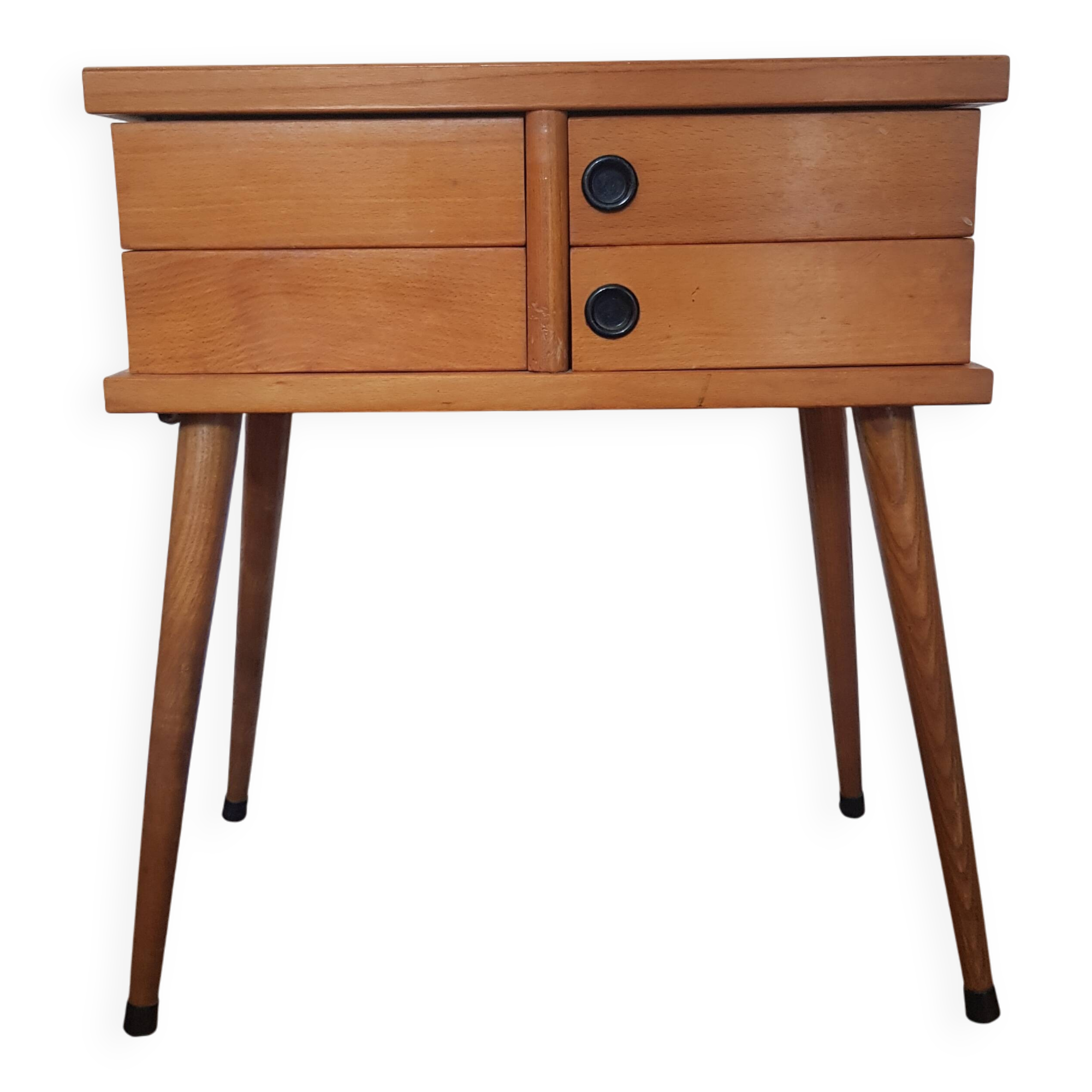 Table de chevet scandinave