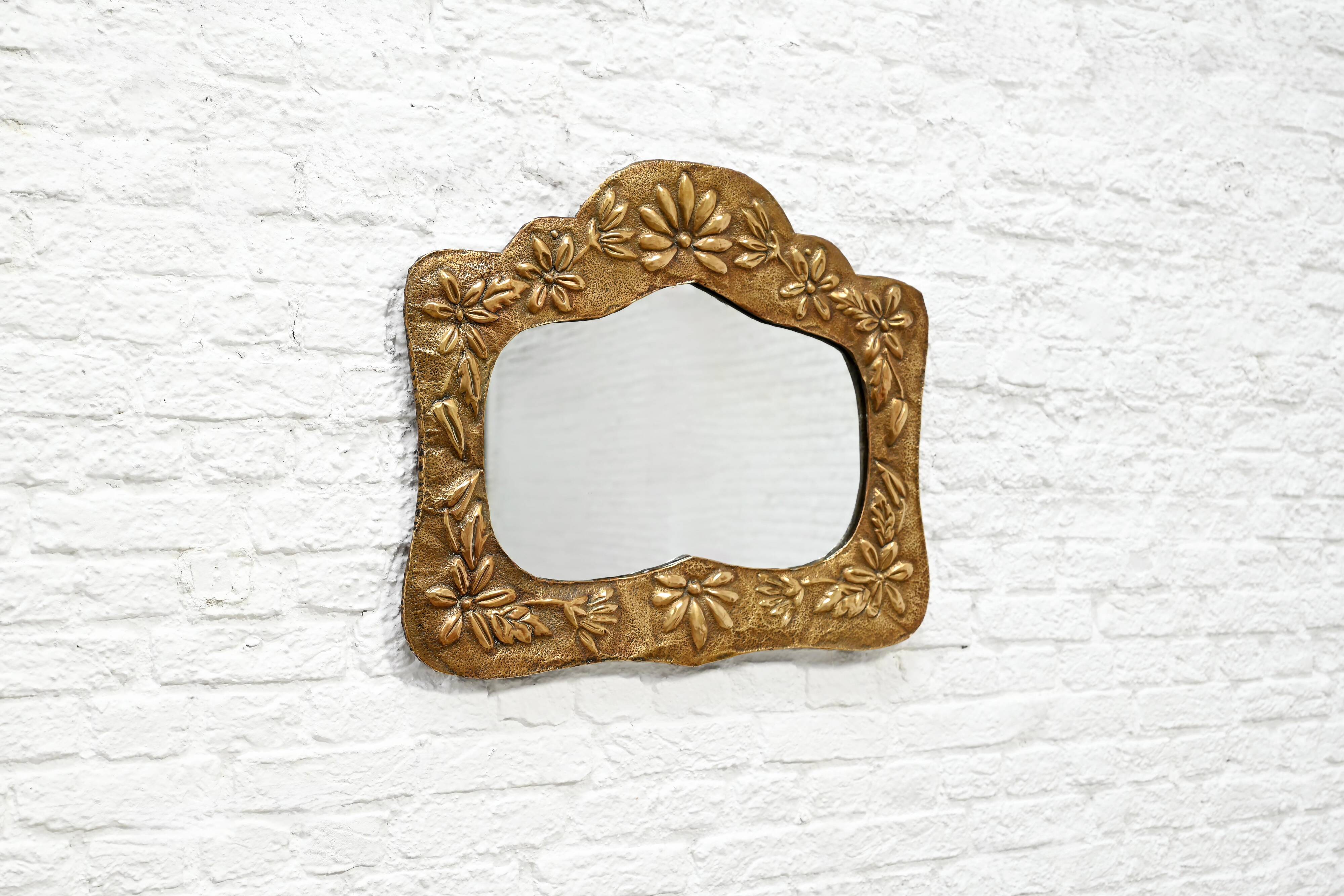 Miroir Art Nouveau en cuivre, France, années 1920