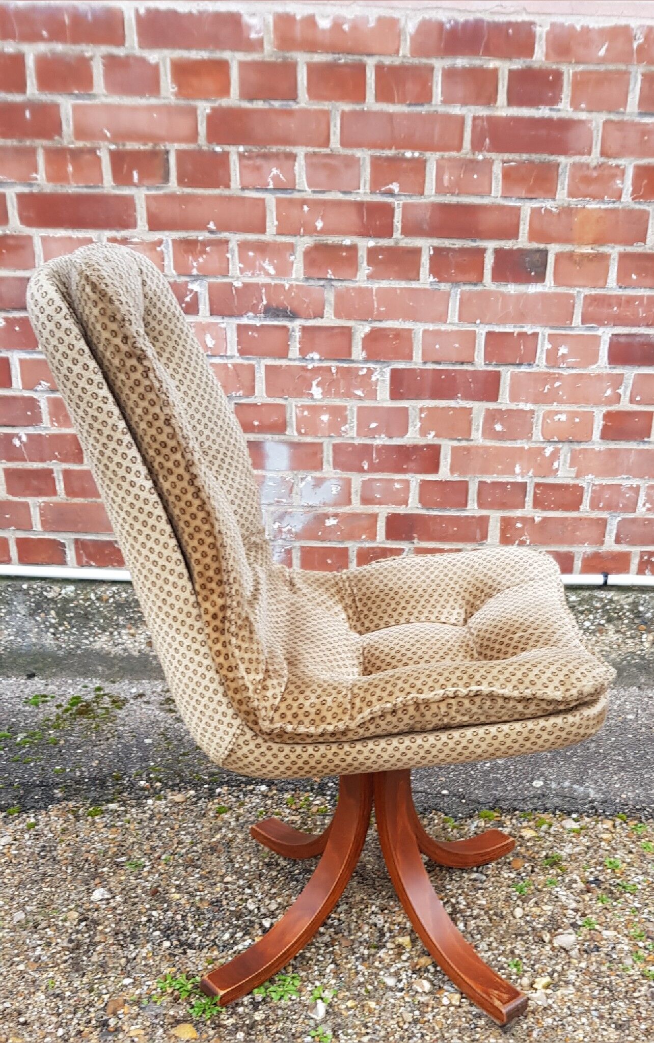 Serie de 6 chaises velours 1970