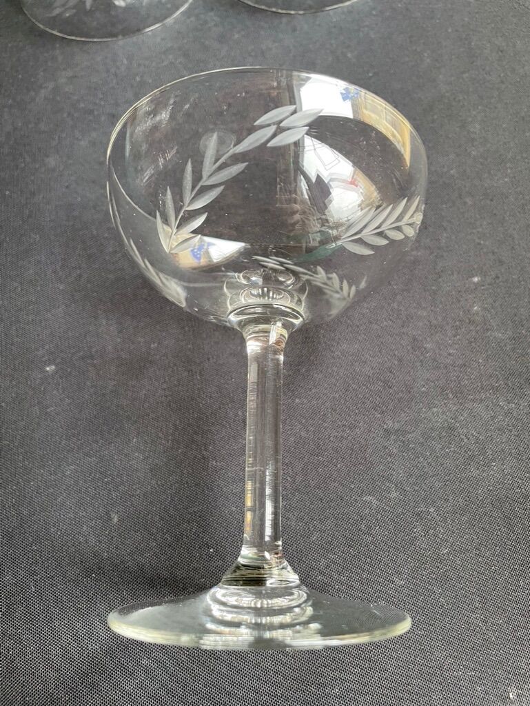 6 champagne glasses in 1/2 crystal blown and cut – Early twentieth century
