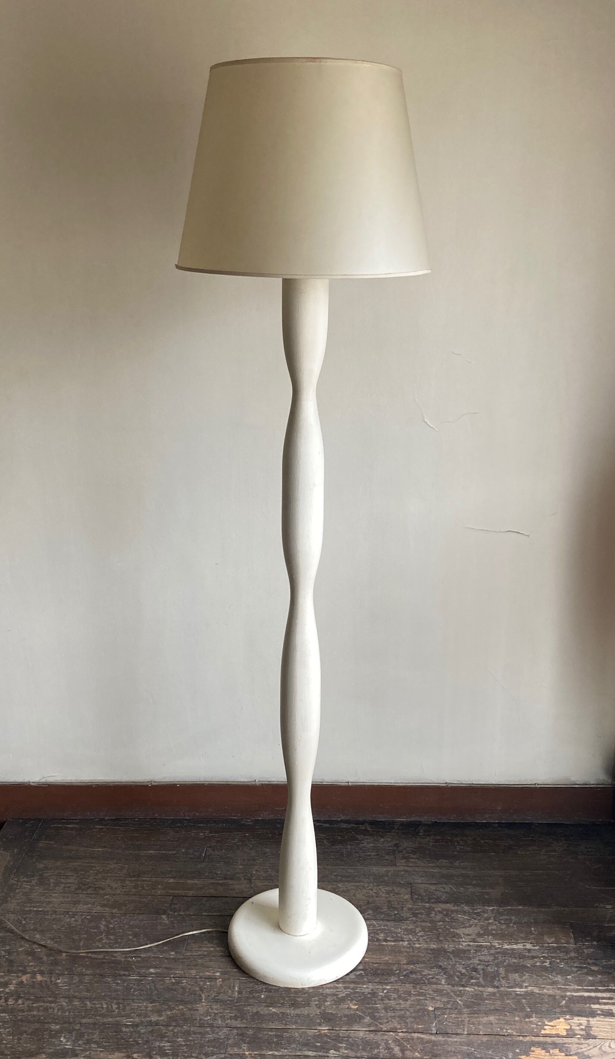 Modernist wooden floor lamp Brancusi Endless column 1940 1950