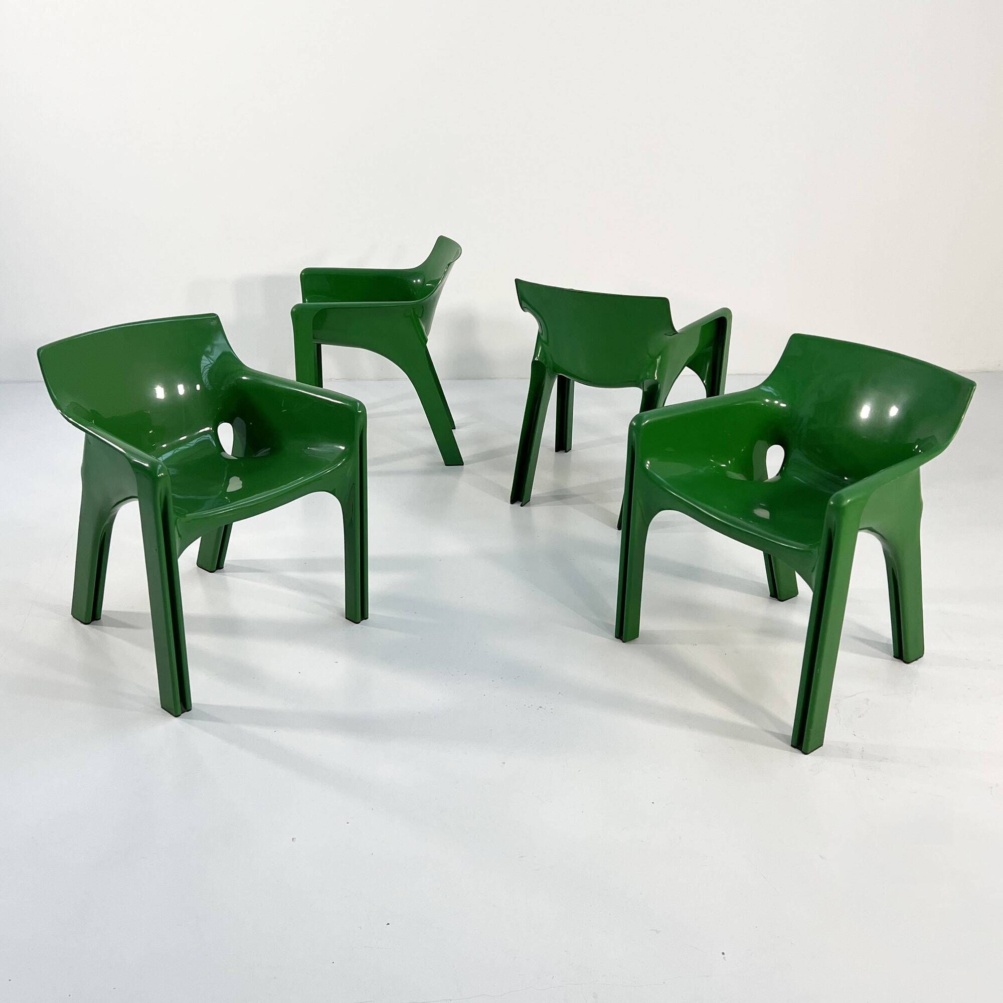 GREEN GAUDI CHAIR BY VICO MAGISTRETTI FOR ARTEMIDE, 1970