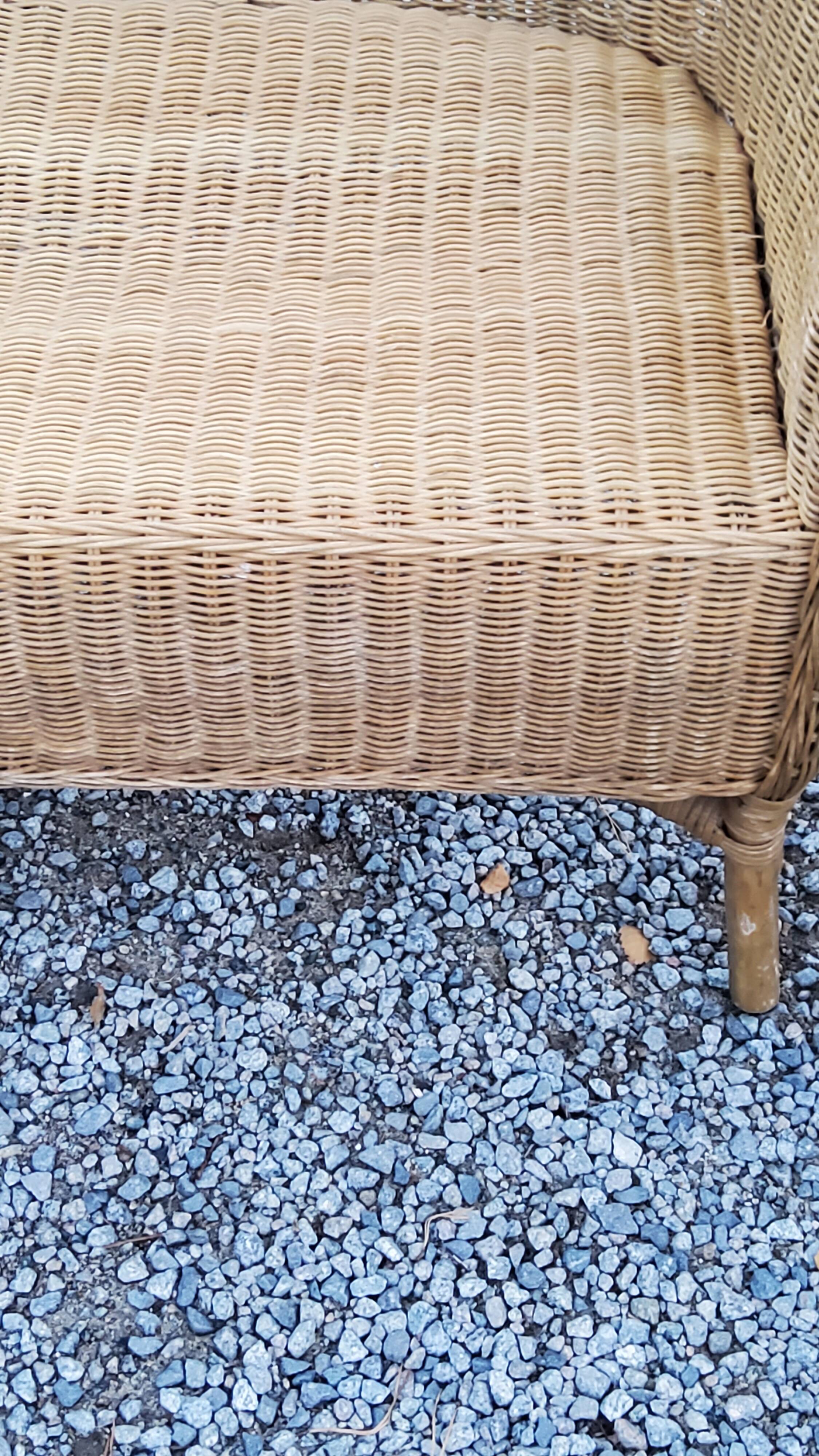 Pair of armchairs and bench in rattan and bamboo from the 60s/70s