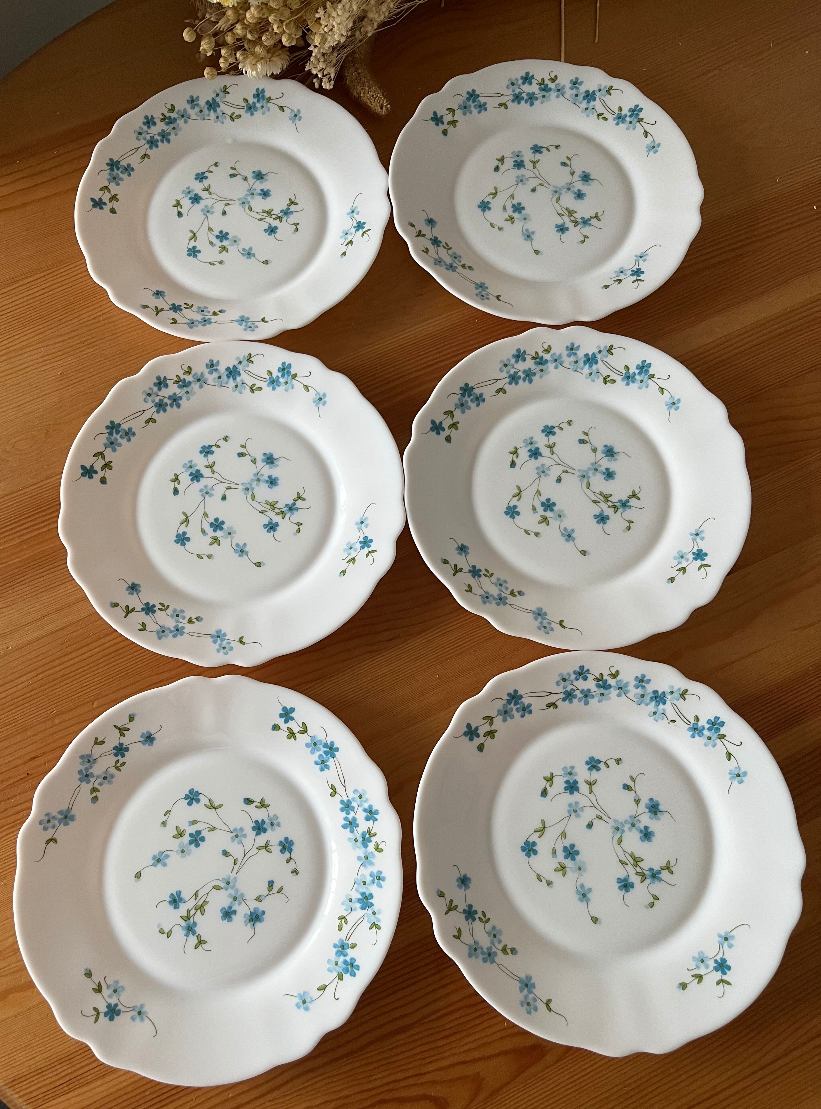 Vintage forget-not dessert plates