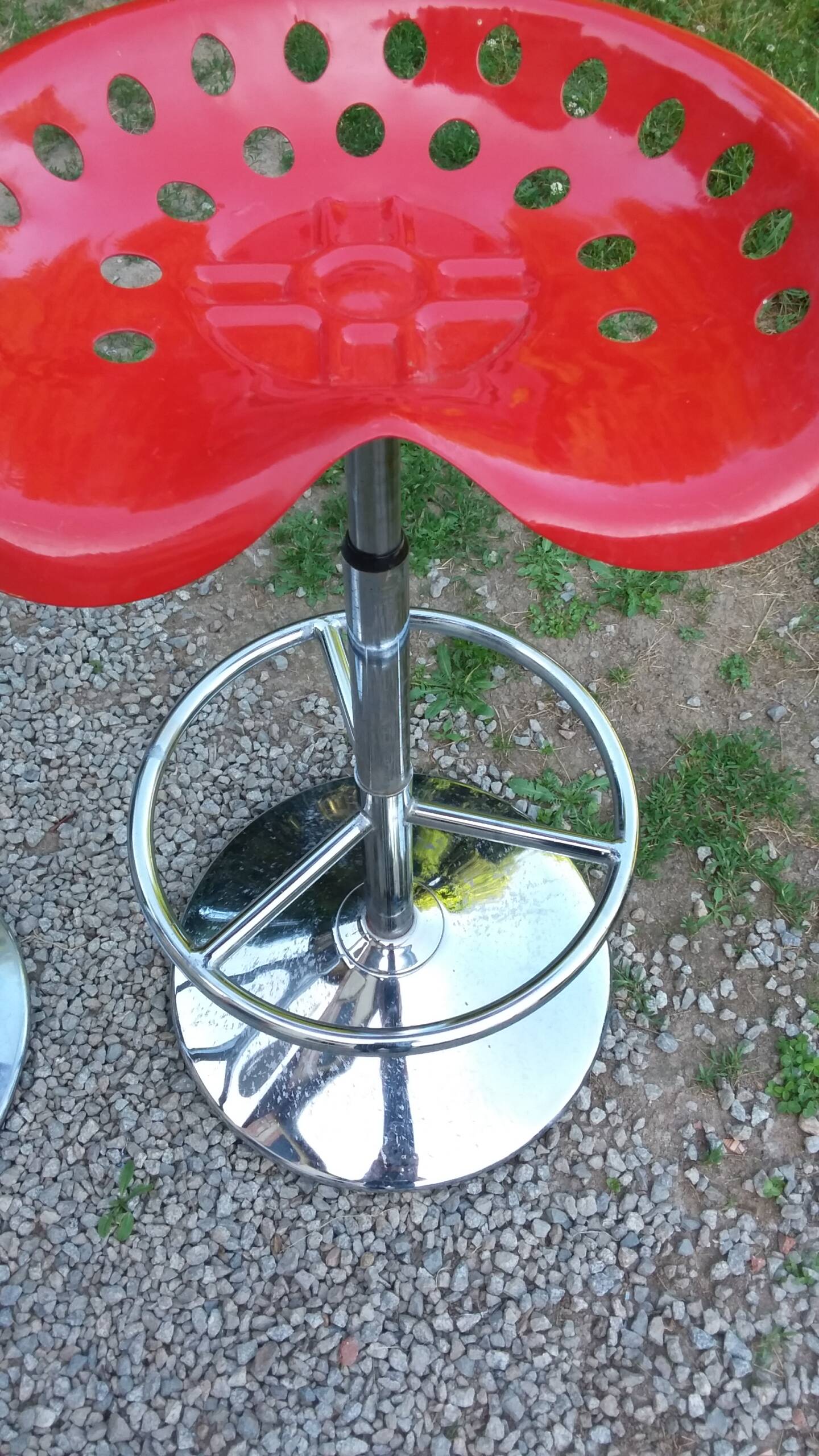 Pair of Etienne Fermigier designer stools, Mirima mower model, publisher