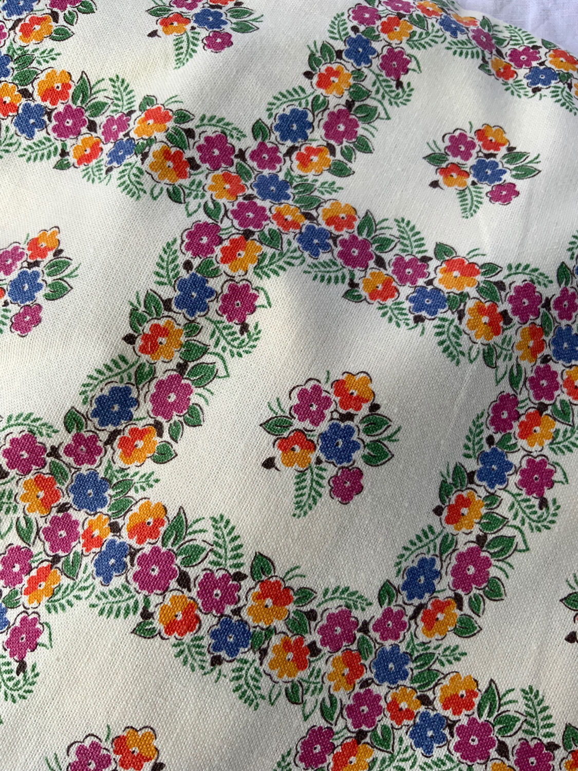 Tablecloth florets Selency x Monoprix crossed Laroche