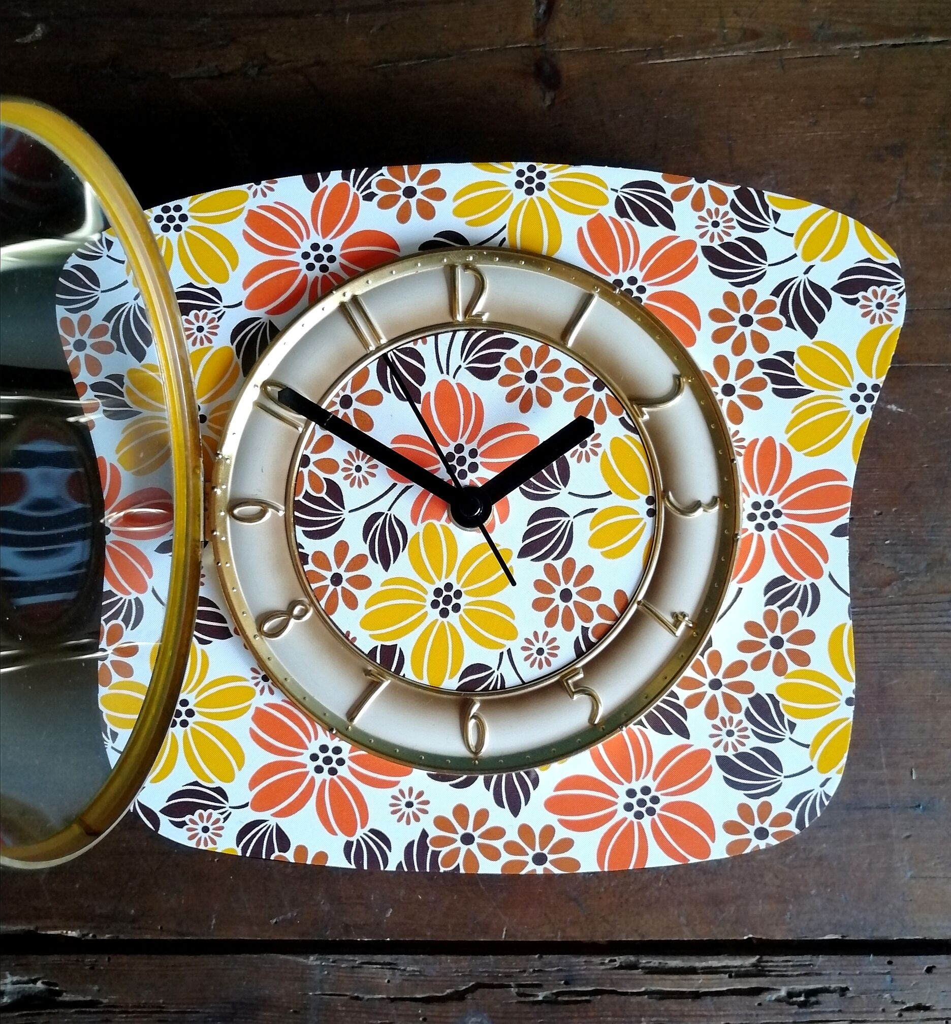 Vintage clock silent wall pendulum "Flowers"