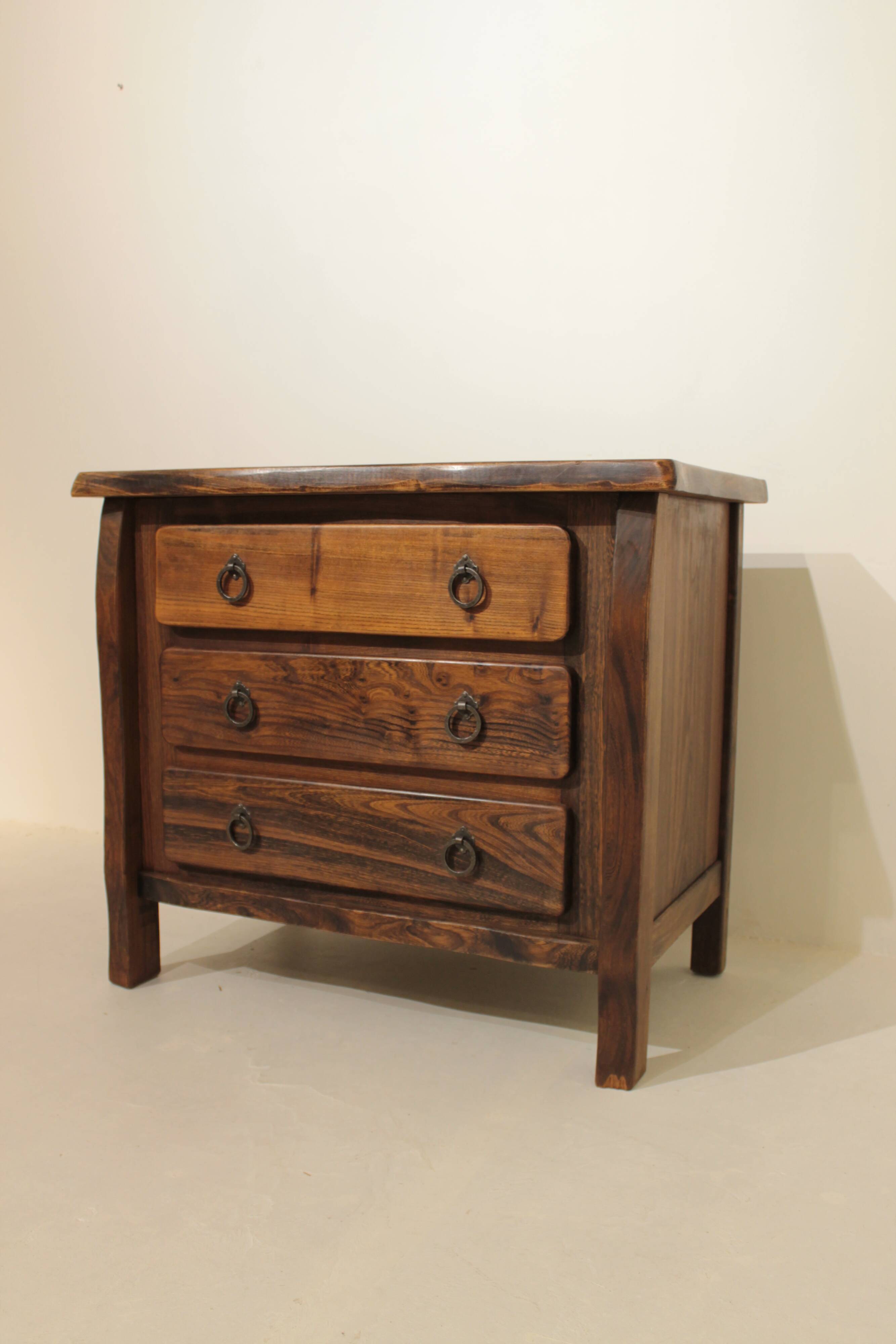 Commode brutaliste en orme Aranjou - Année 60