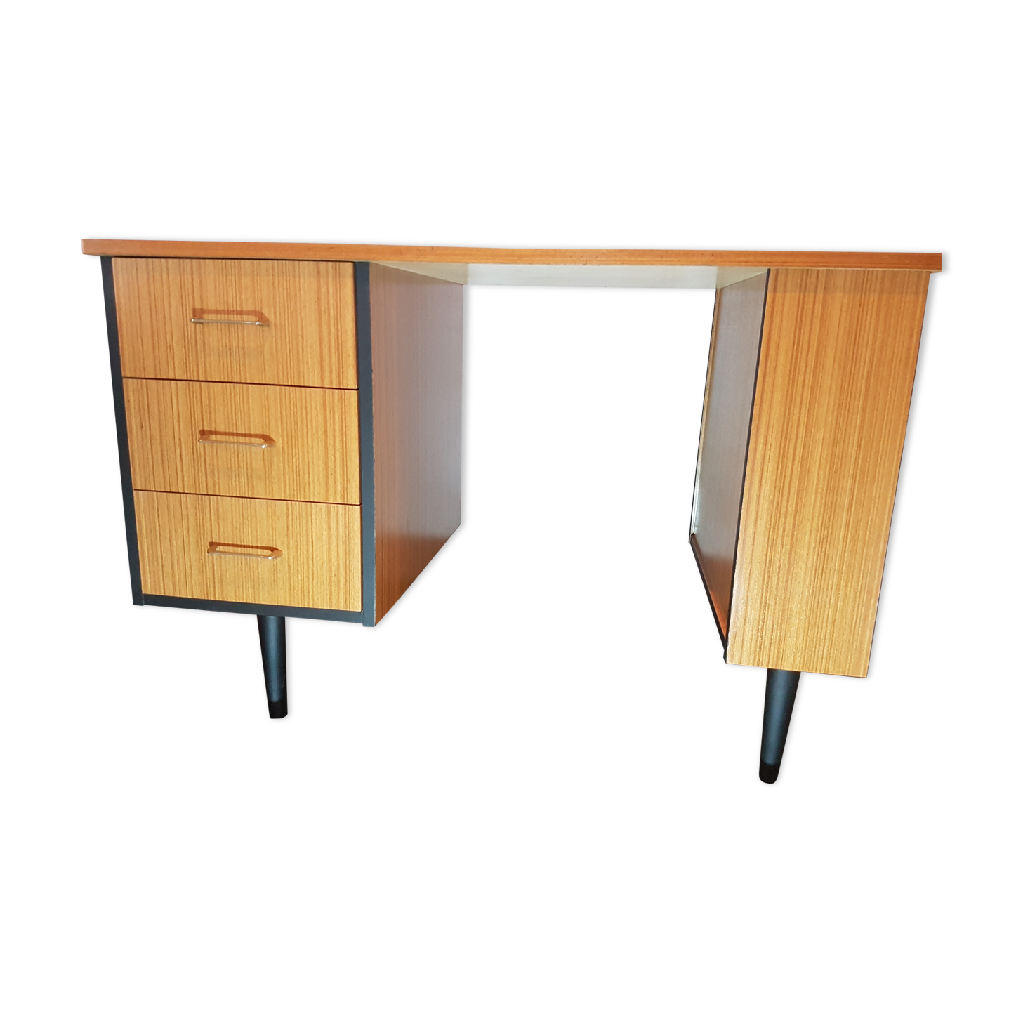 Scandinavian style office