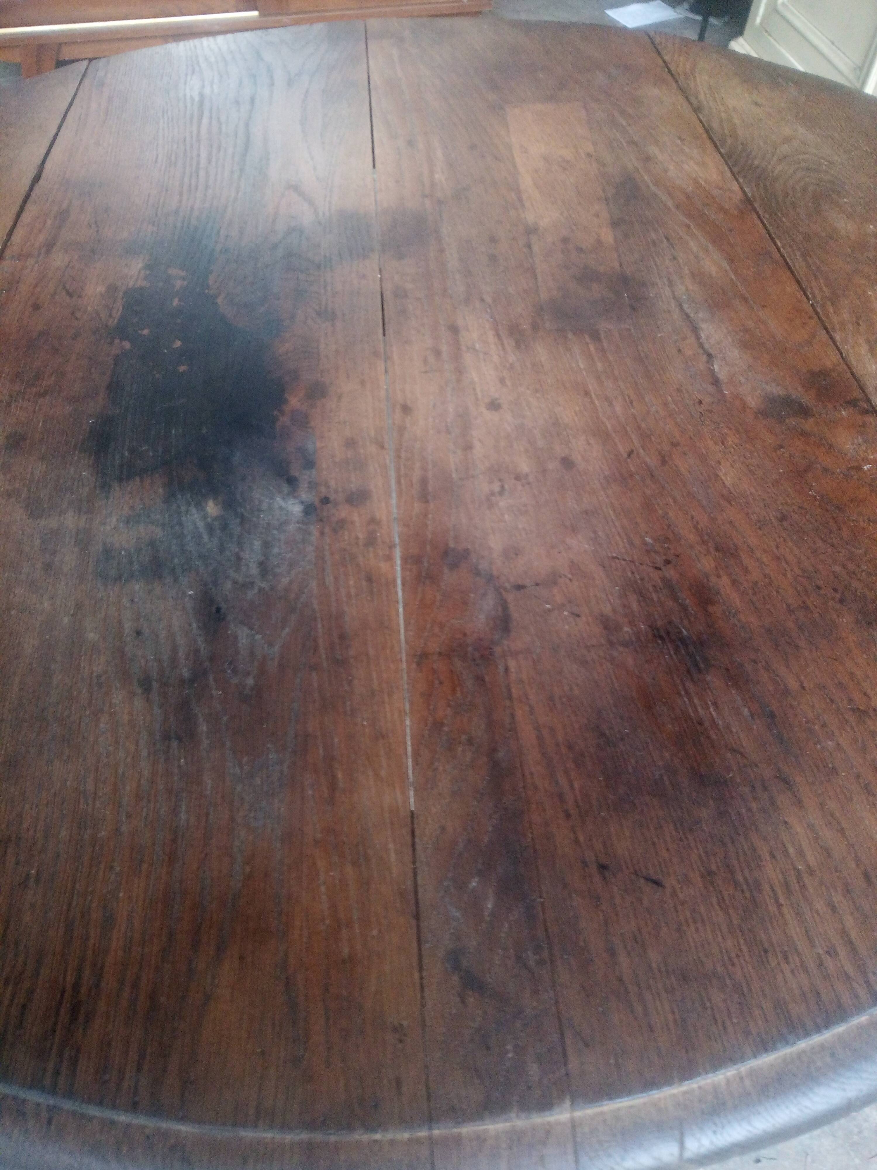 Round table with flap