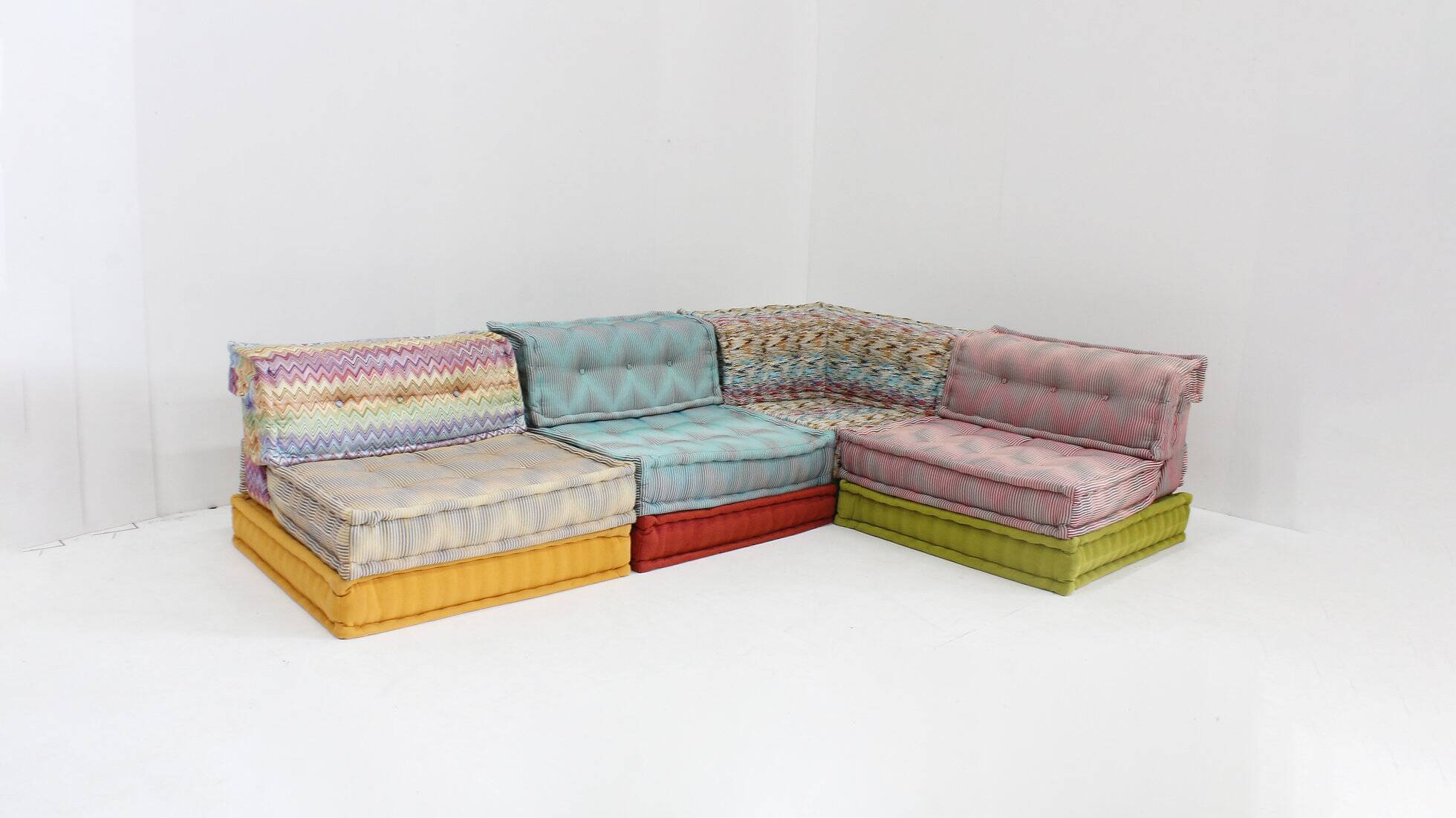 Roche Bobois Mah Jong sofa Missoni design by Hans Hopfer, set of 12