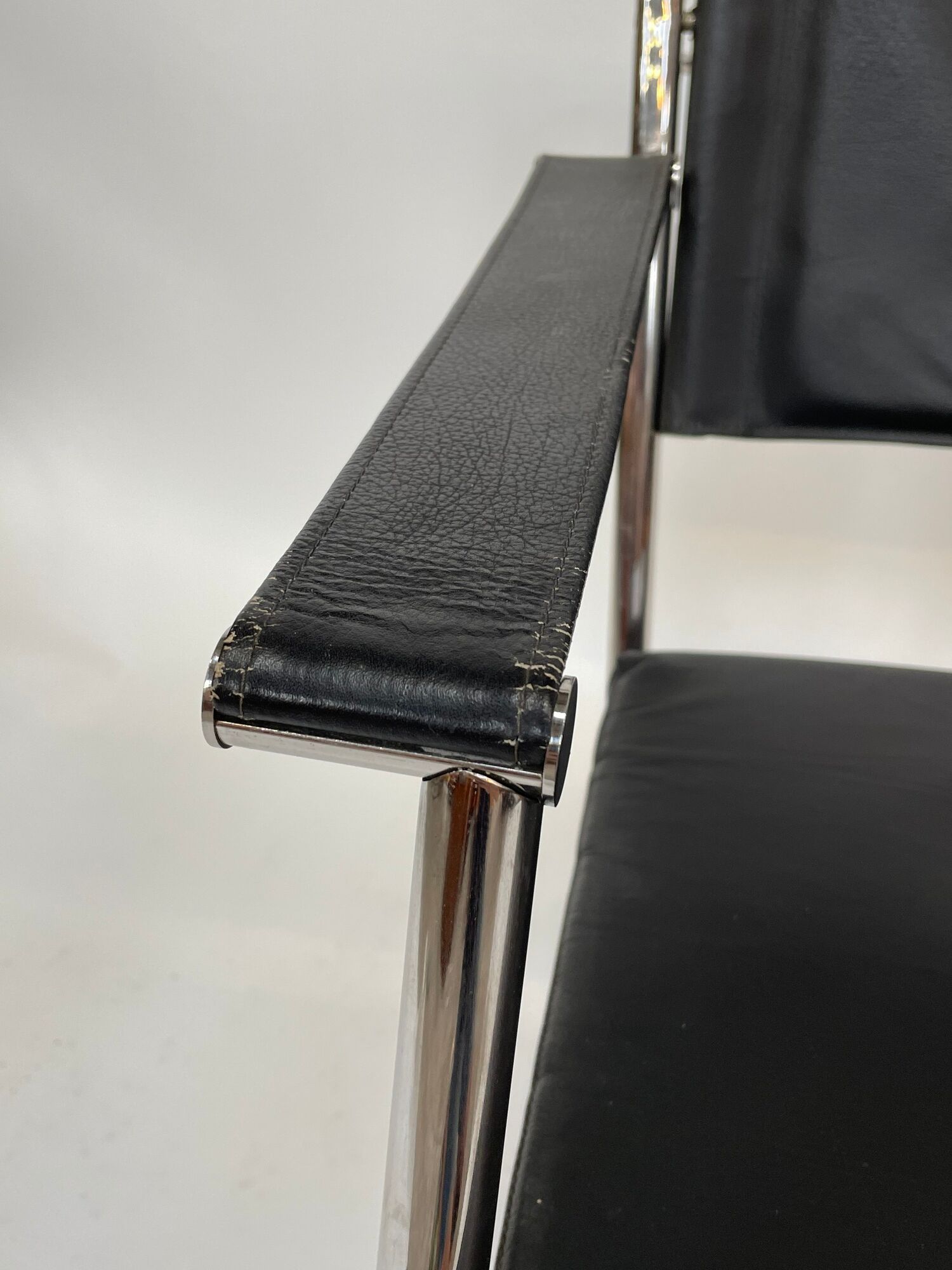 Vintage Sleek Modern Euroka Folding Campaign Lounge Chair by Mark Singer for Melamede