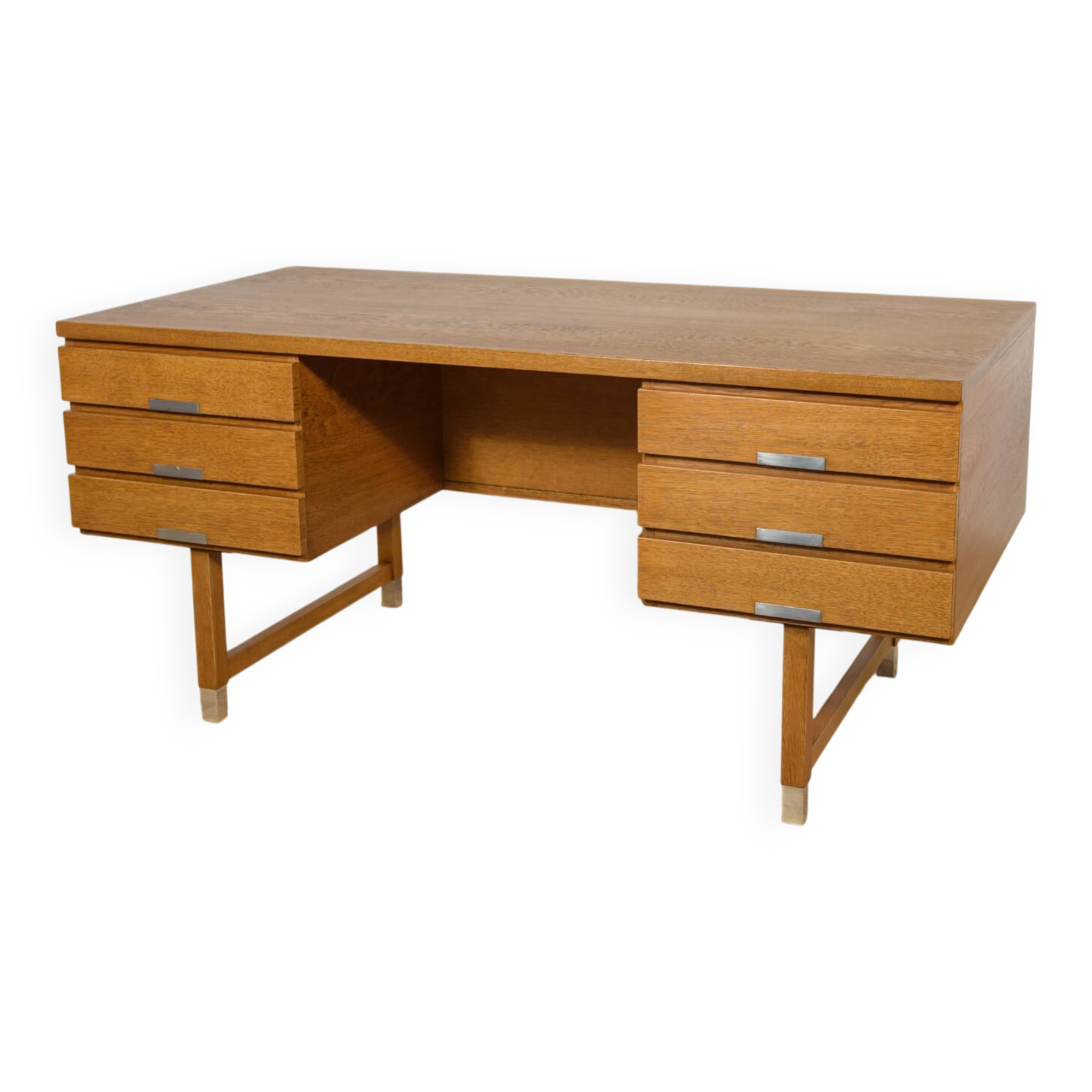 Mid-century modern oak desk from Eigil Petersens Møbelfabrik, Denmark, 1970s