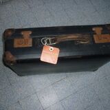 Black suitcase Imperia vulcanized fiber