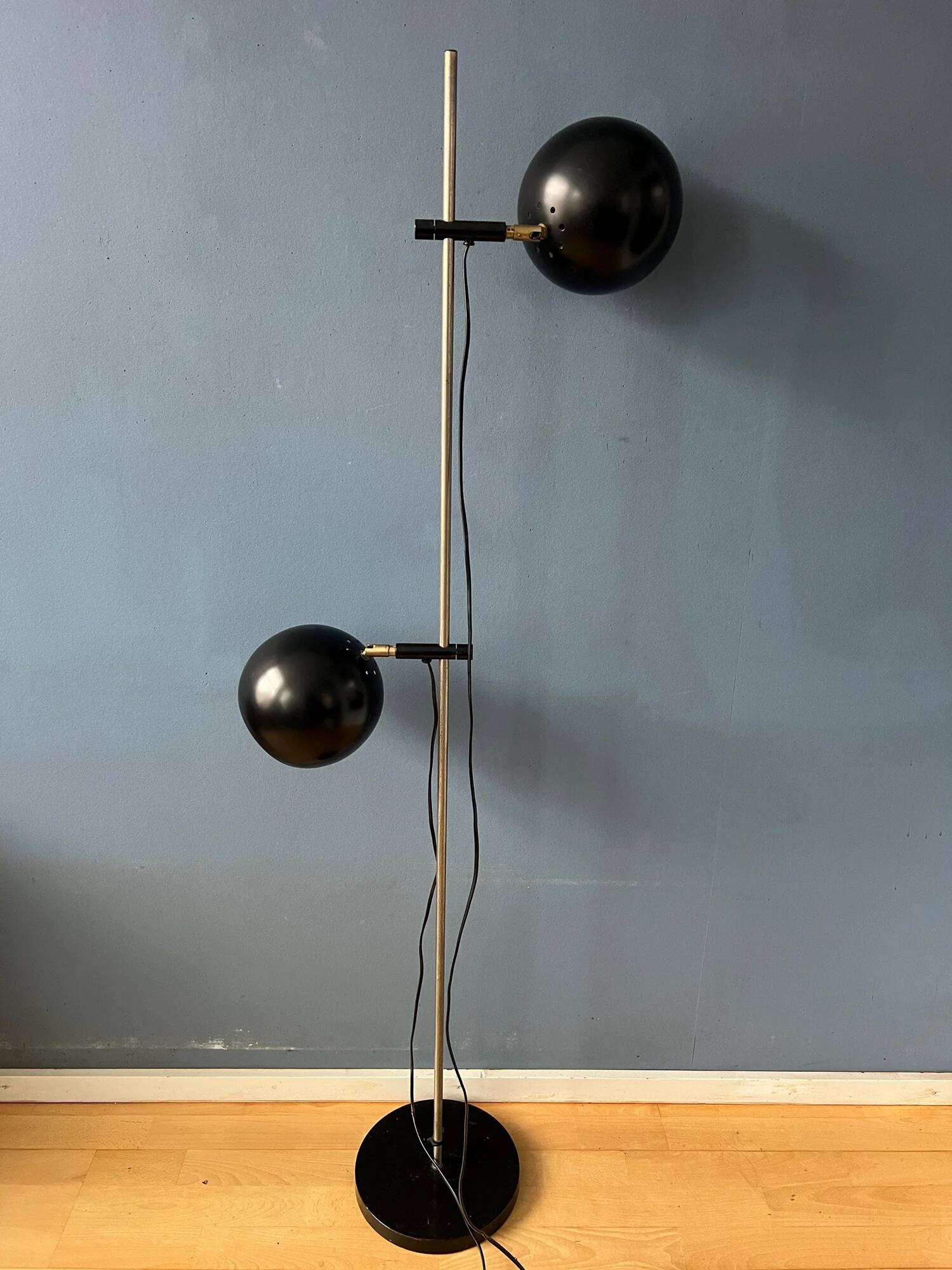 Lampadaire vintage en forme d'œil noir du milieu du siècle