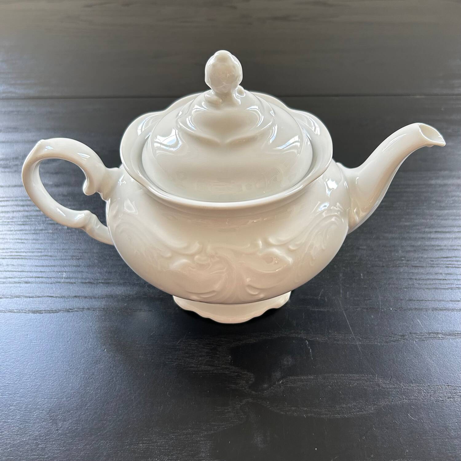 Baroque porcelain teapot