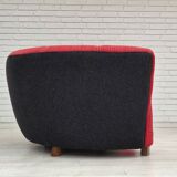 Années 1960, canapé danois 2 places "Banana", meuble en laine, bois de hêtre.