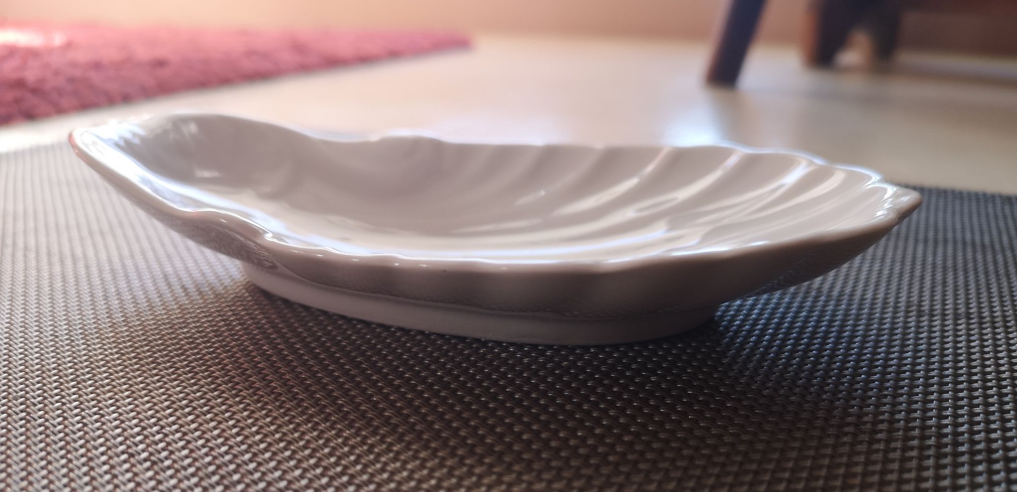 Empty pocket / white glazed ceramic soap holder - Early 20th century