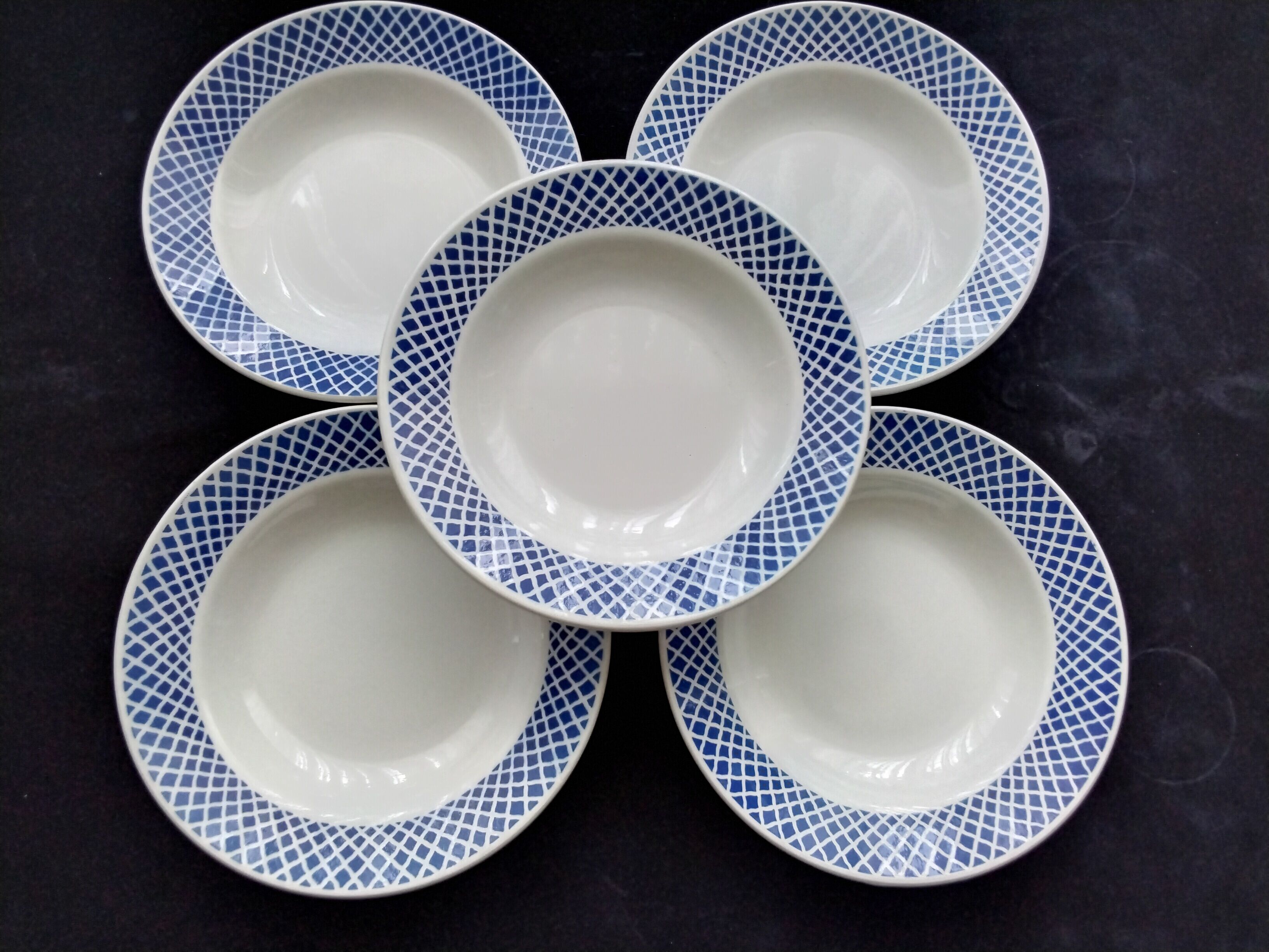 5 Hollow plates opaque porcelain from Badonviller