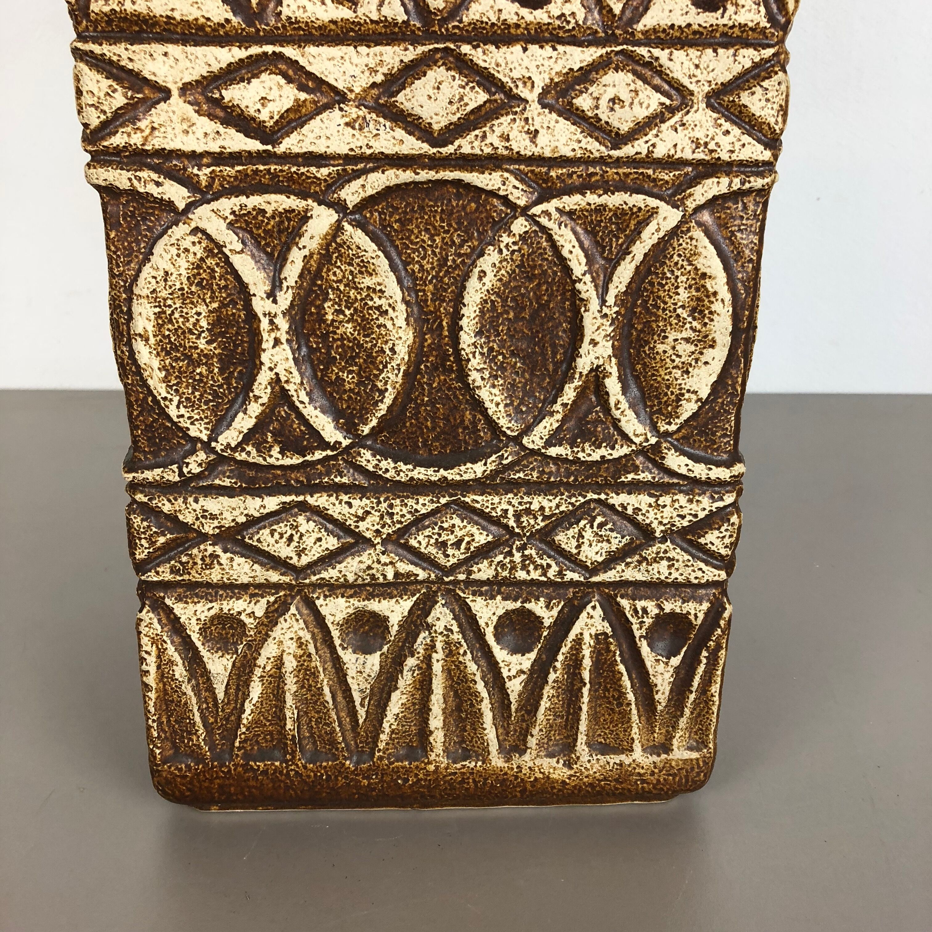 Fat lava pottery floor vase, Bodo Mans Bay Ceramics, Germany, 1970s