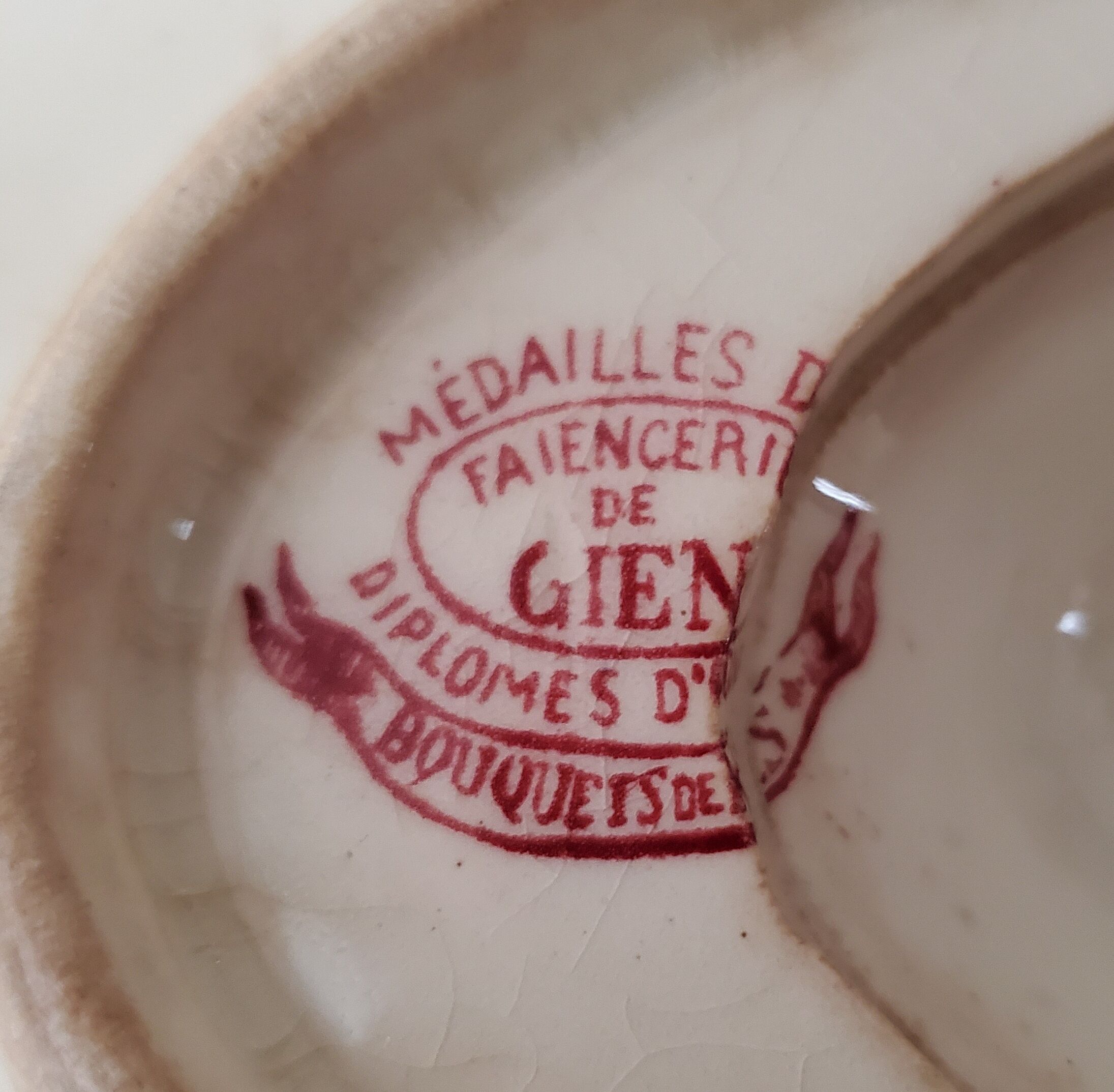 Ravier set, Gien ceramic saucière