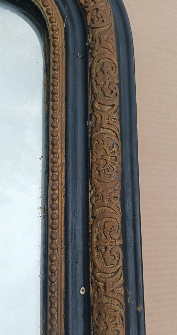 Miroir époque Napoléon III en bois et stuc