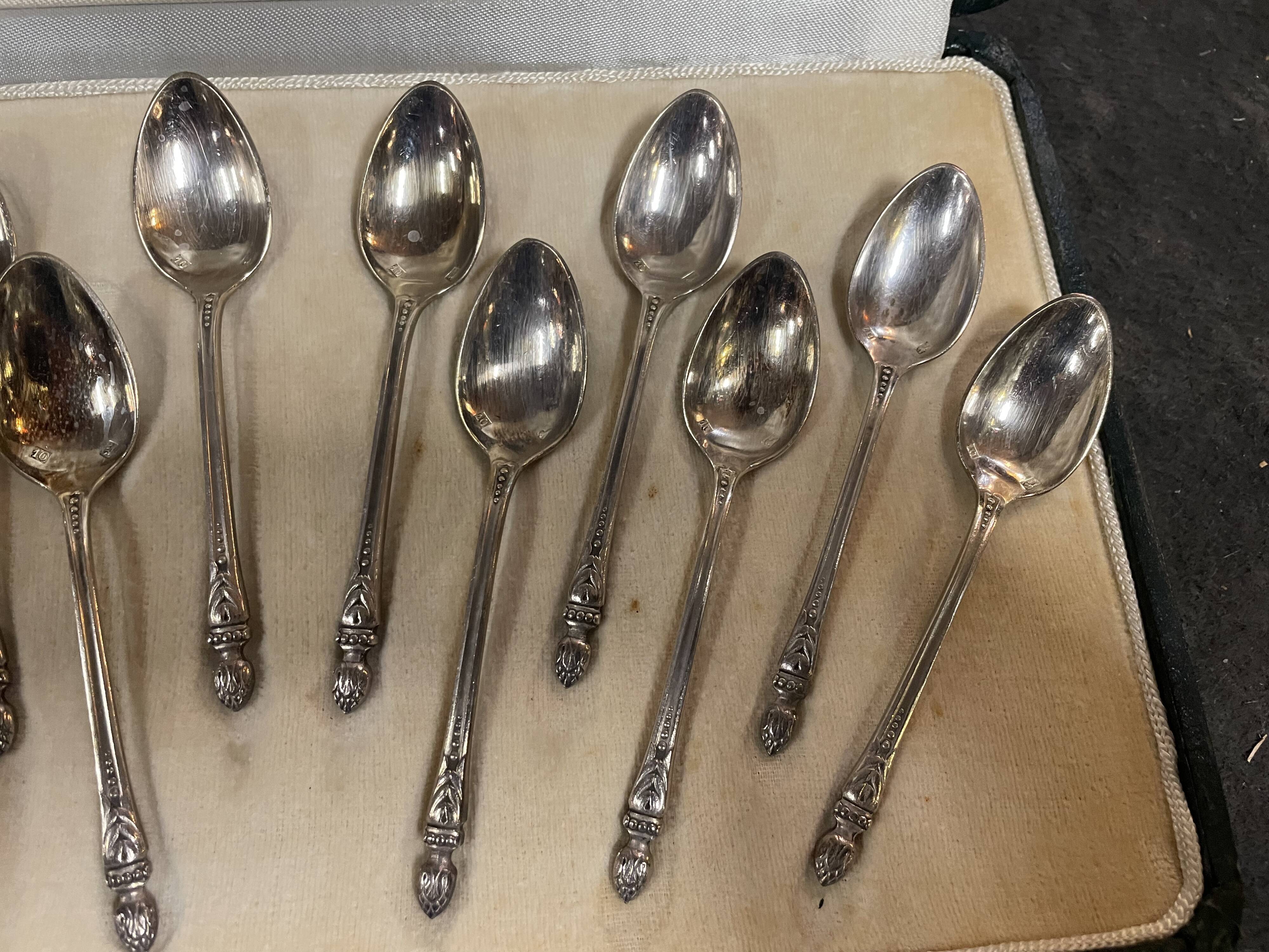 12-spoon silver metal shell