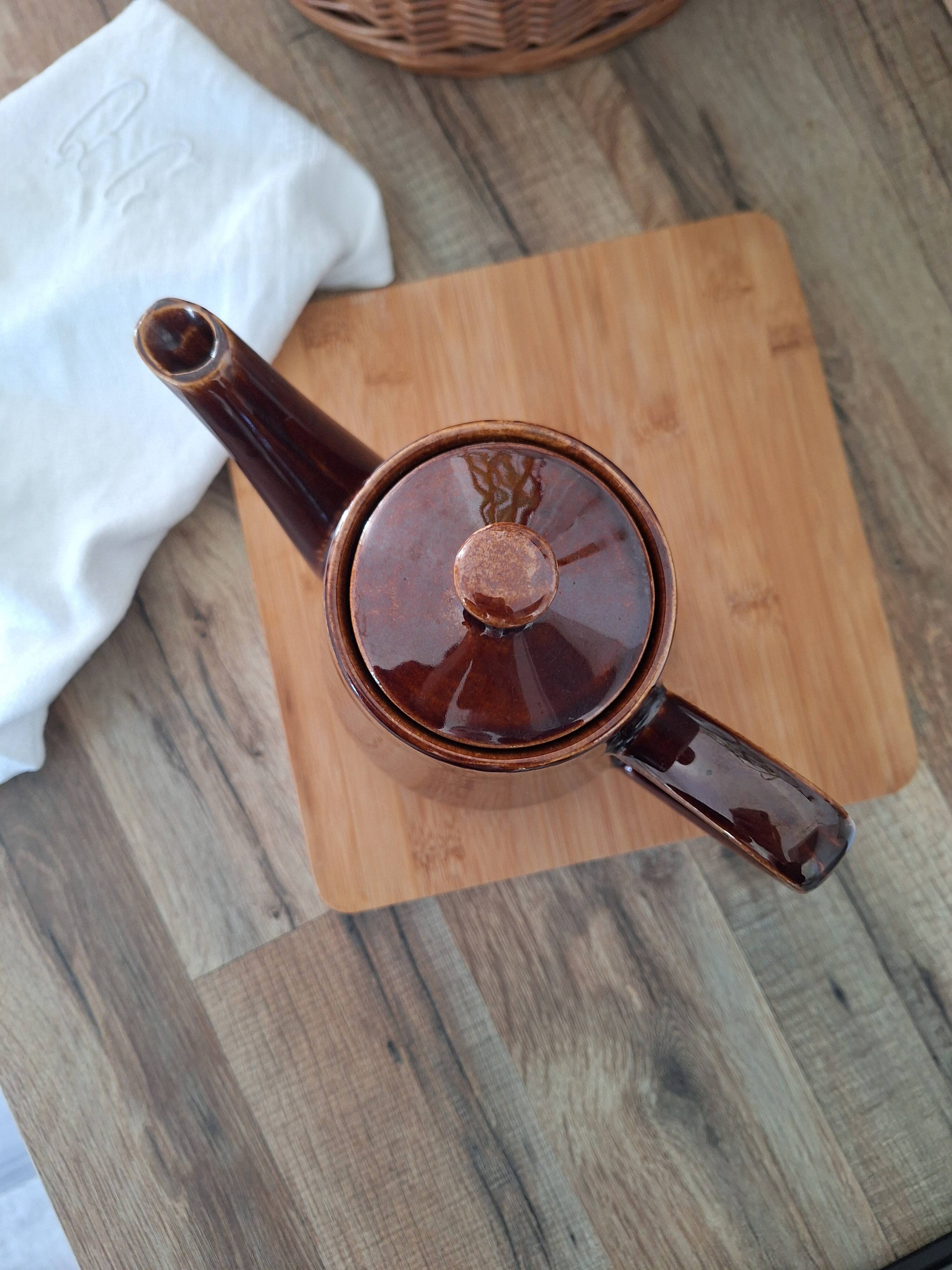 Ceramic teapot / coffee pot