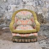 Paire de fauteuils Napoléon III en tissu Etro, France, fin XIXe