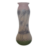 Vase en verre dépoli rehaussé à la main
